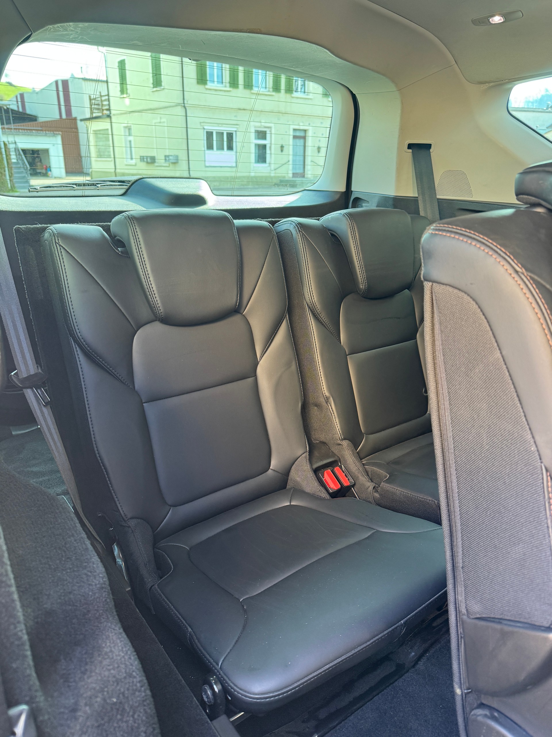RENAULT Espace 2.0 dCi Initiale EDC 6-image-17