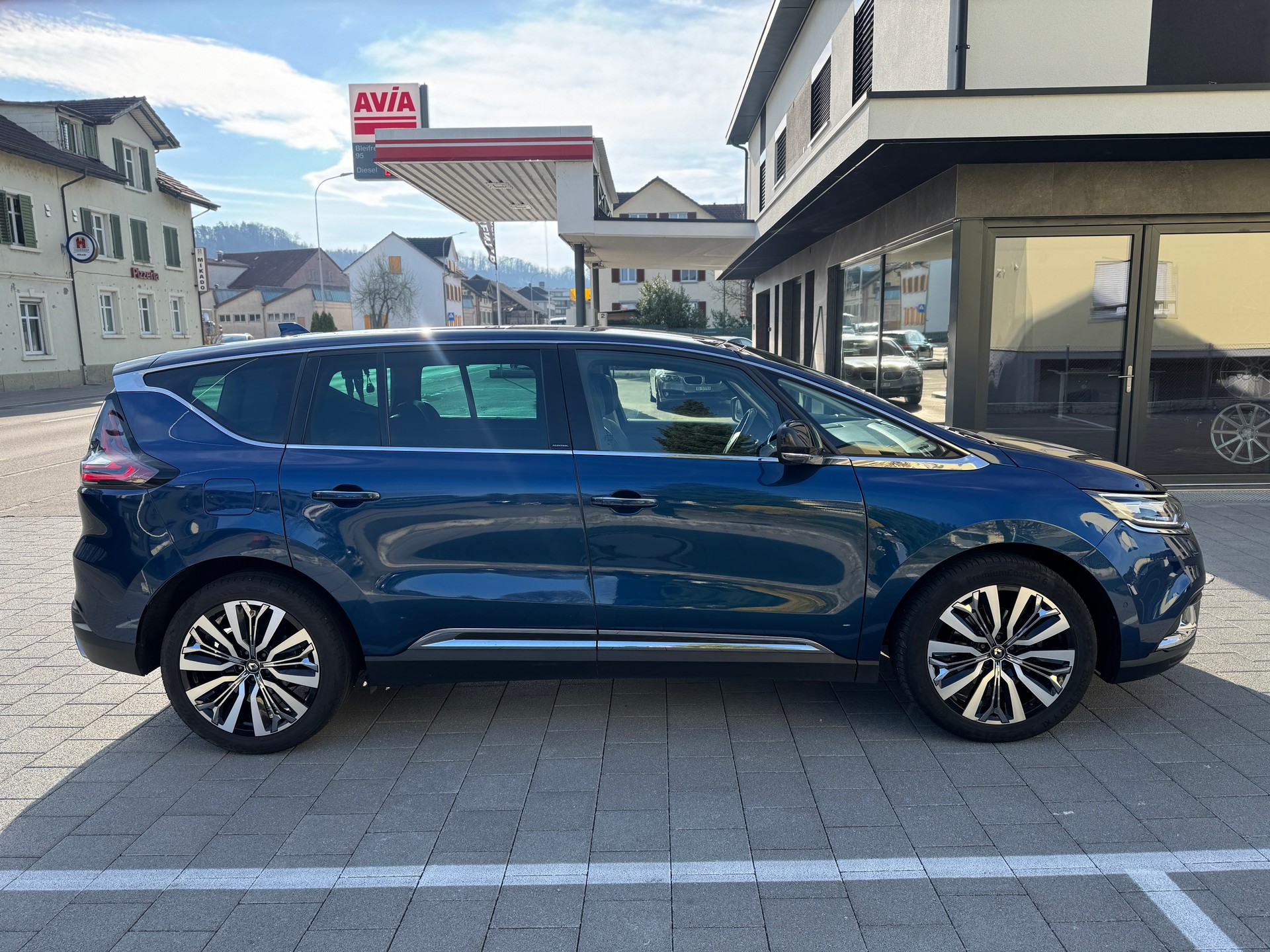 RENAULT Espace 2.0 dCi Initiale EDC 6-image-5