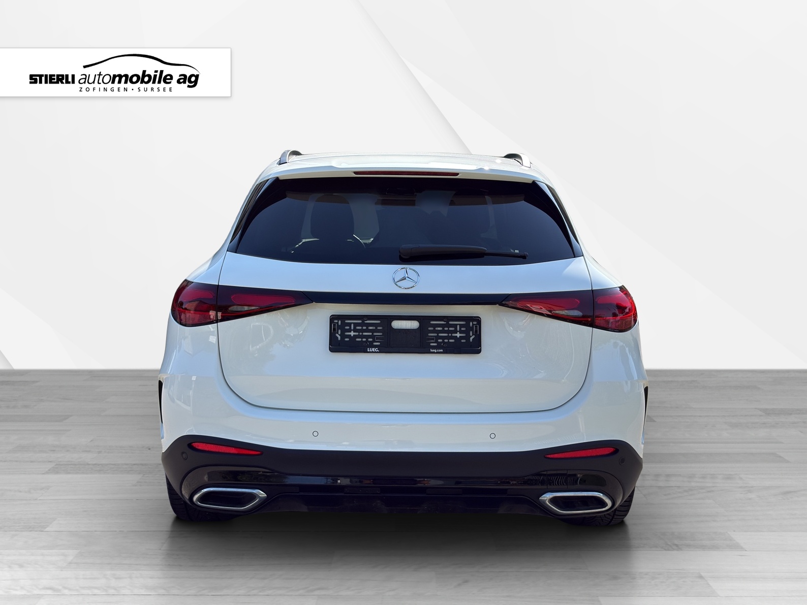 MERCEDES-BENZ GLC 200 AMG Line 4matic-image-5