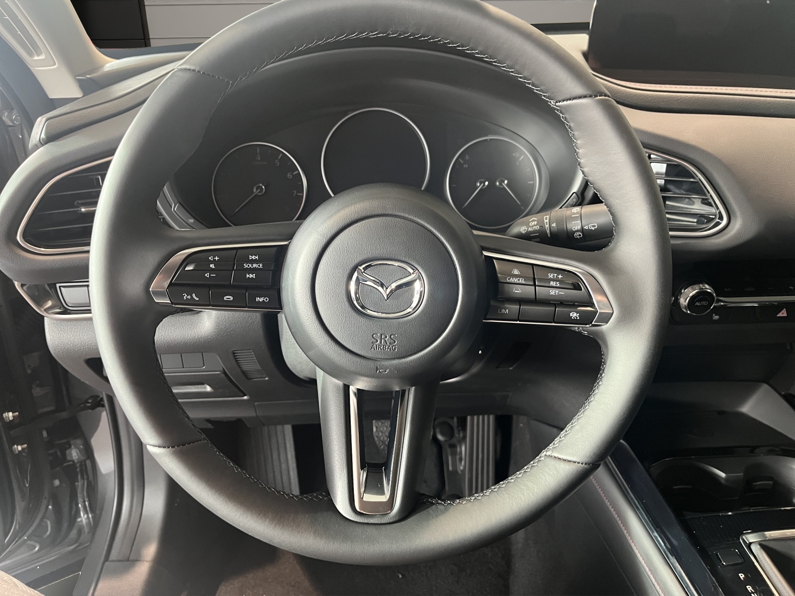 MAZDA CX-30 SKYACTIV-G 140 M Hybrid Homura FWD AT-image-11
