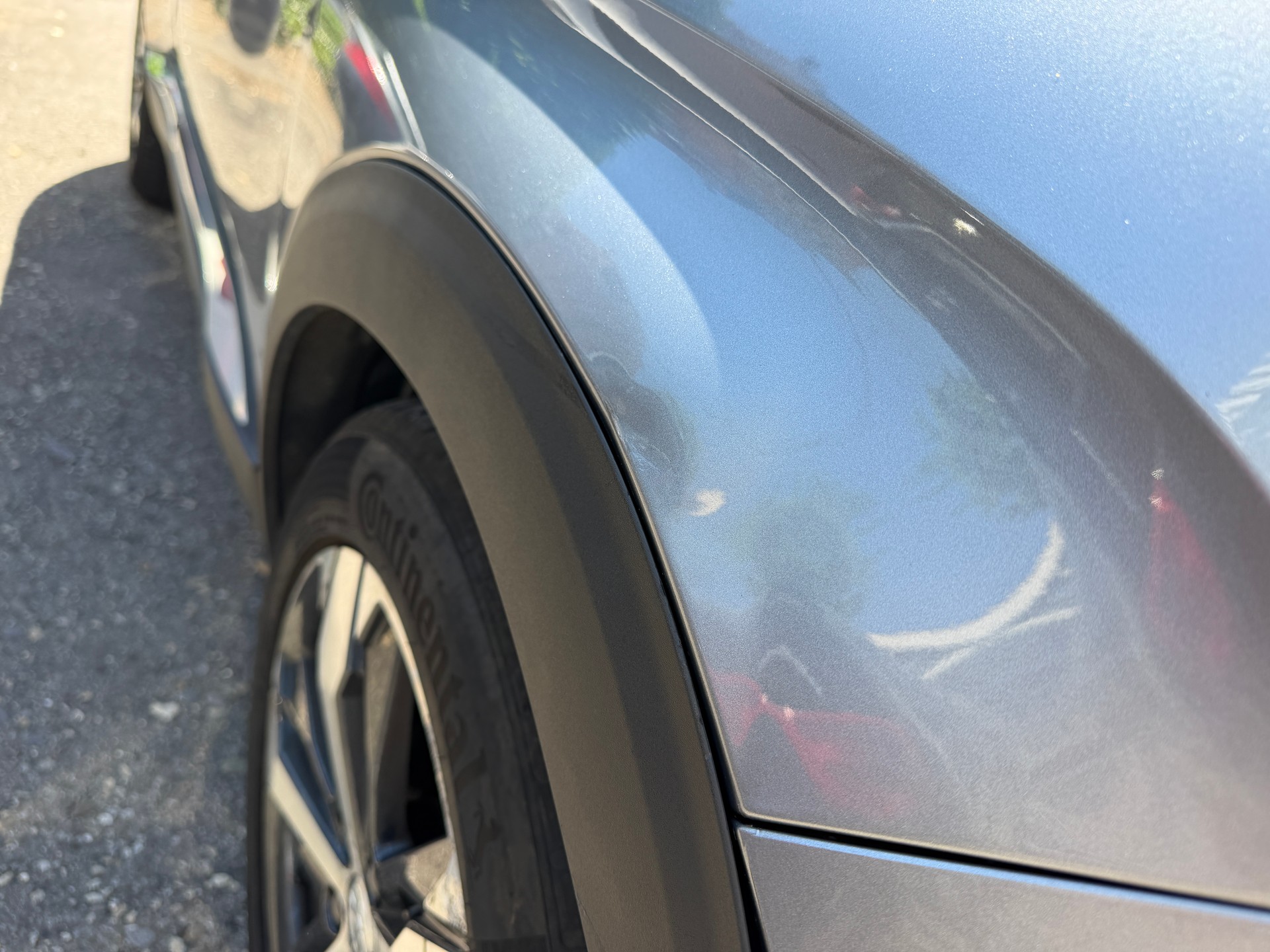PEUGEOT 5008 1.2 Pure Tech Allure EAT-image-4