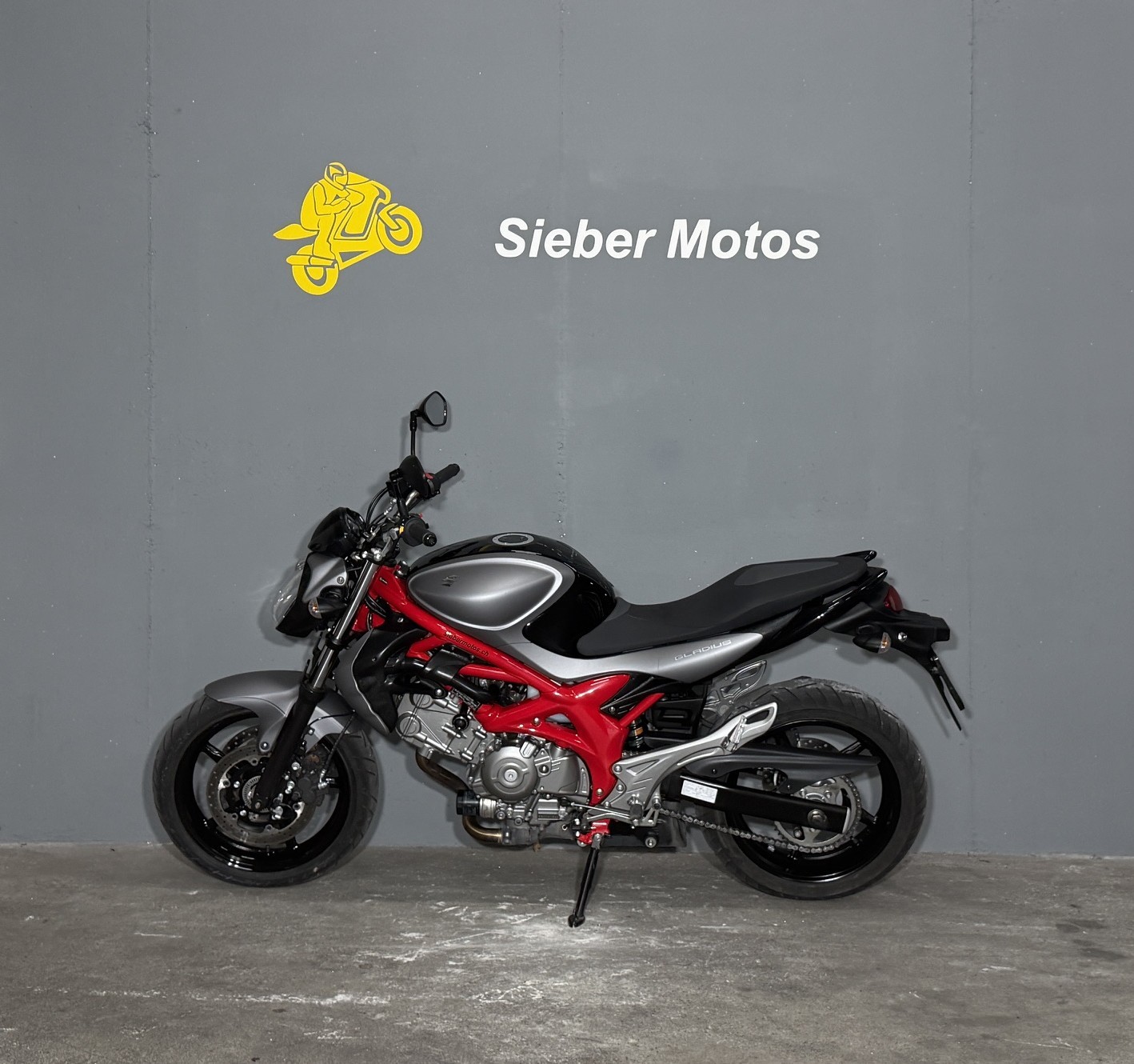 SUZUKI SFV650 ABS Gladius-image-2