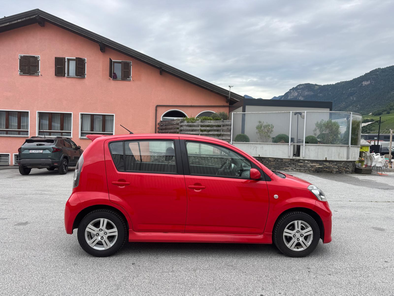 DAIHATSU Sirion 1.3 eco-4WD-image-5