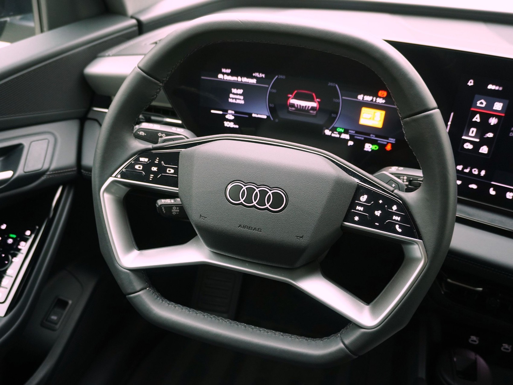 AUDI Q6 e-tron quattro **Audi Werksgarantie bis 06/2030**-image-14
