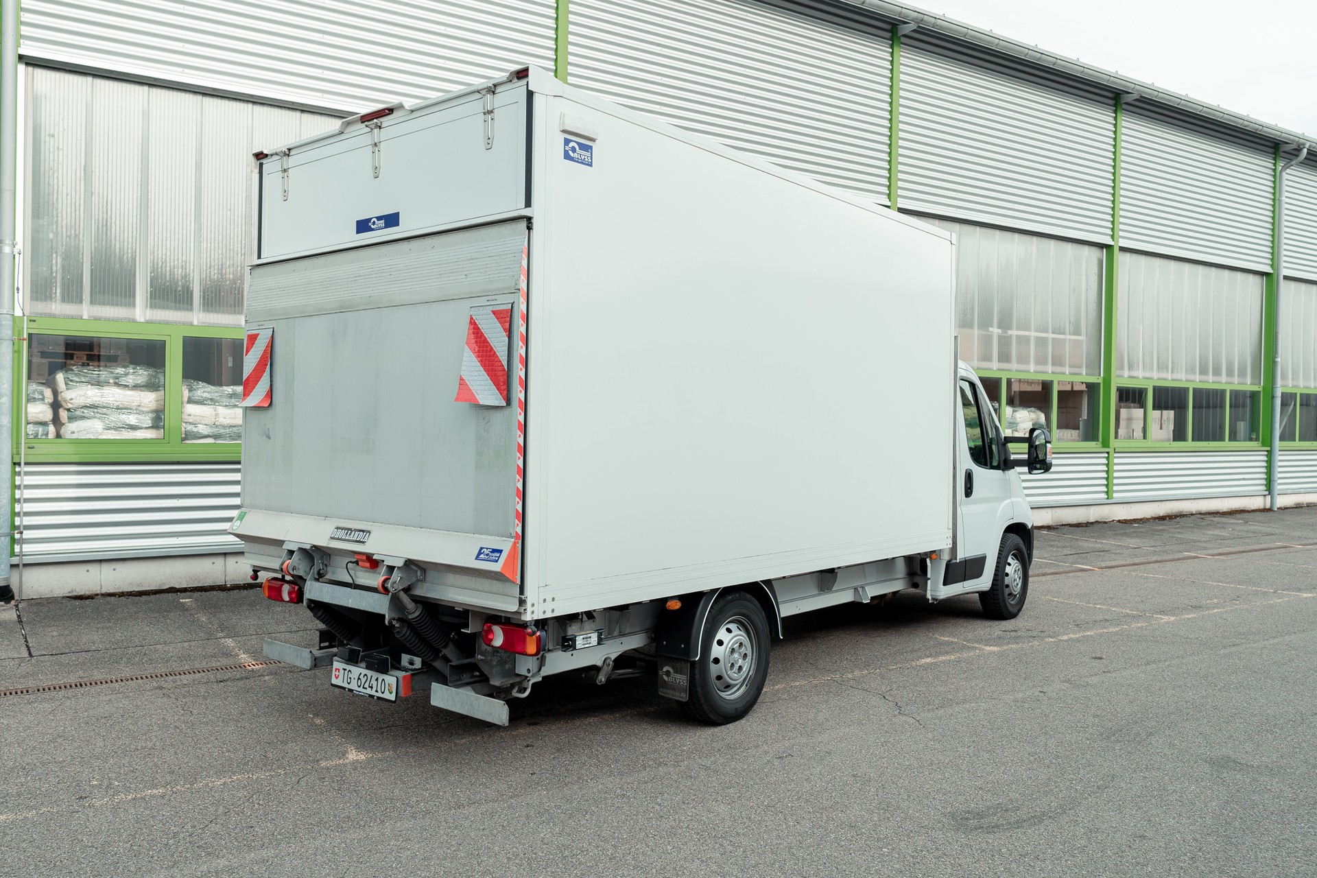 PEUGEOT 2.2 BlueHDi 165-image-4