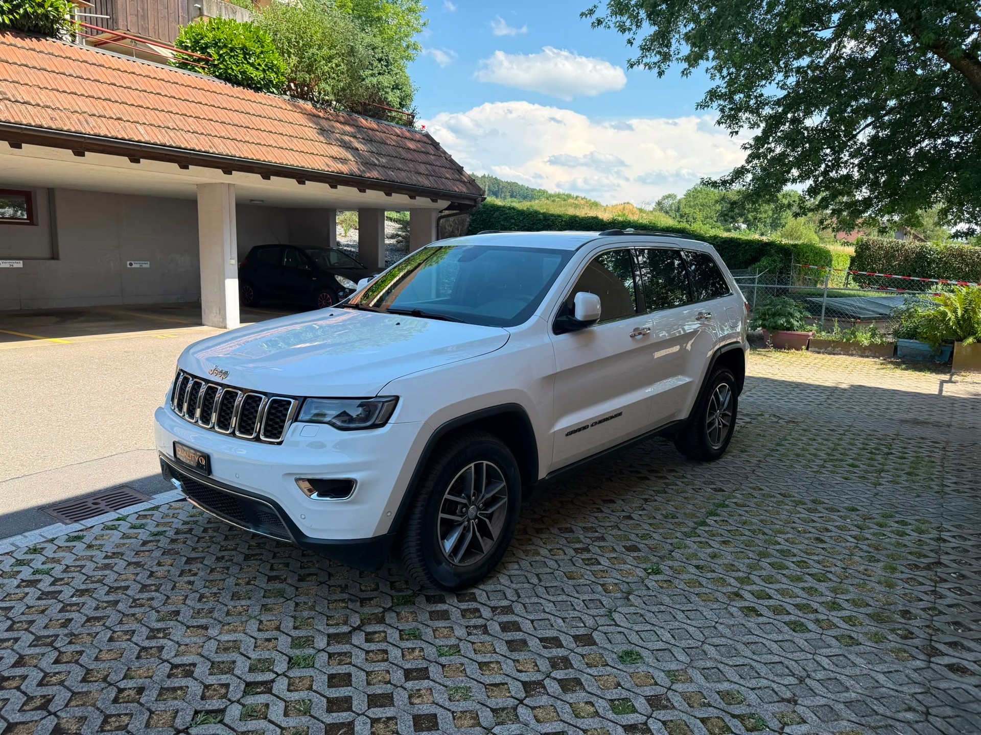 JEEP Grand Cherokee 3.0 CRD Limited Automatic-showroom-element-1