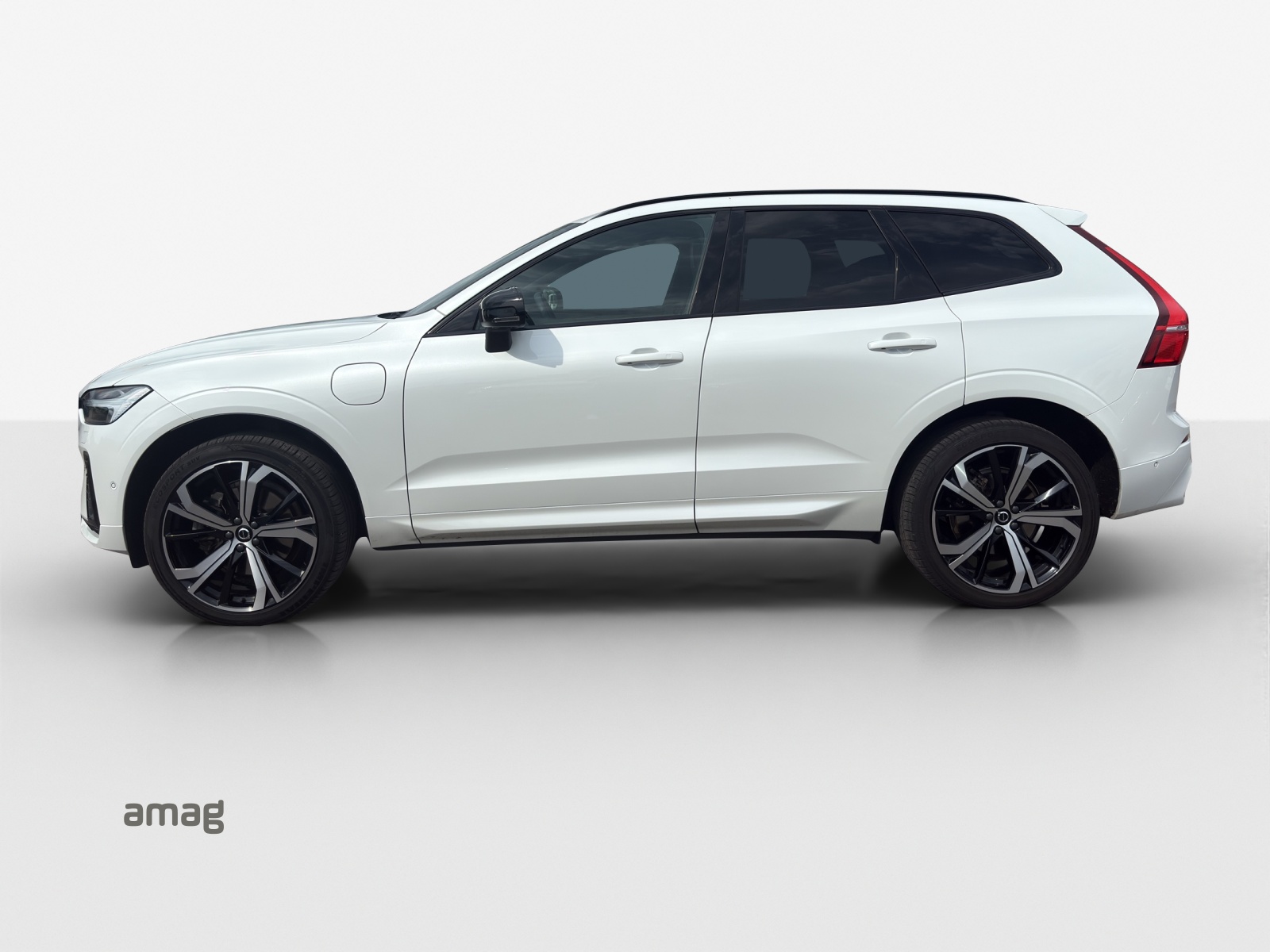 VOLVO XC60 T6 eAWD R-Design Geartronic-showroom-element-1