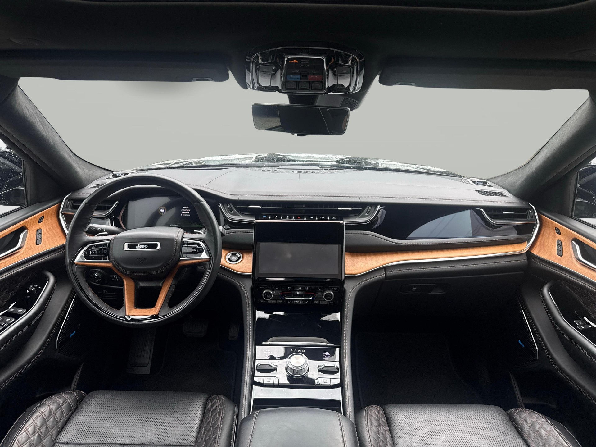 JEEP Grand Cherokee 2.0 Turbo Summit Reserve 4xe - Gancio traino amovibile e pneumatici invernali inclusi-image-9