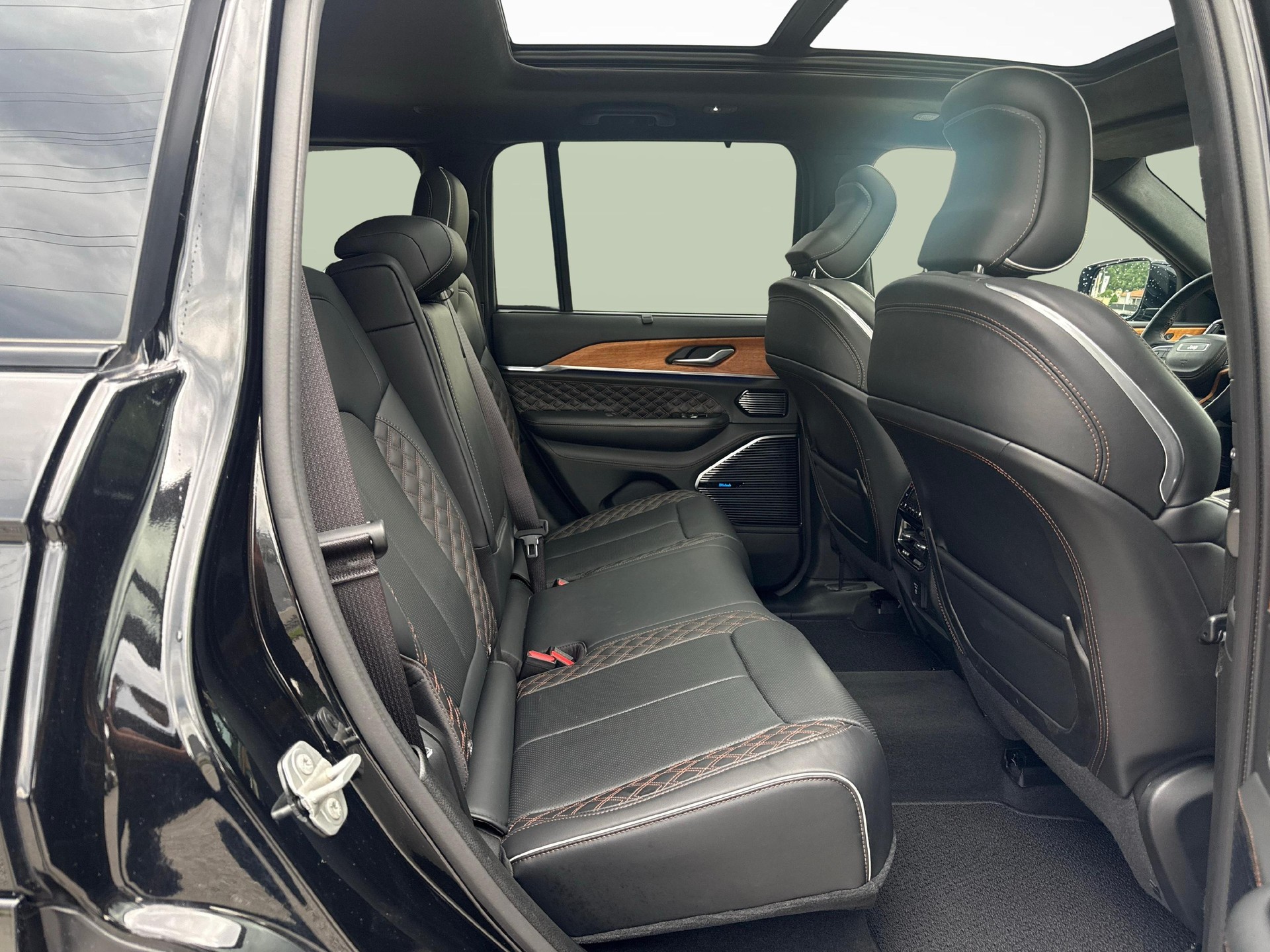 JEEP Grand Cherokee 2.0 Turbo Summit Reserve 4xe - Gancio traino amovibile e pneumatici invernali inclusi-image-12