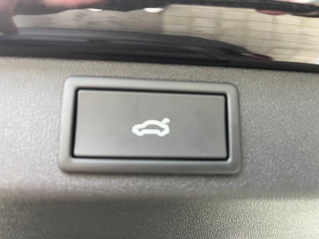 SKODA Elroq RS 4x4-image-29