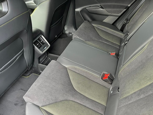 SKODA Elroq RS 4x4-image-23