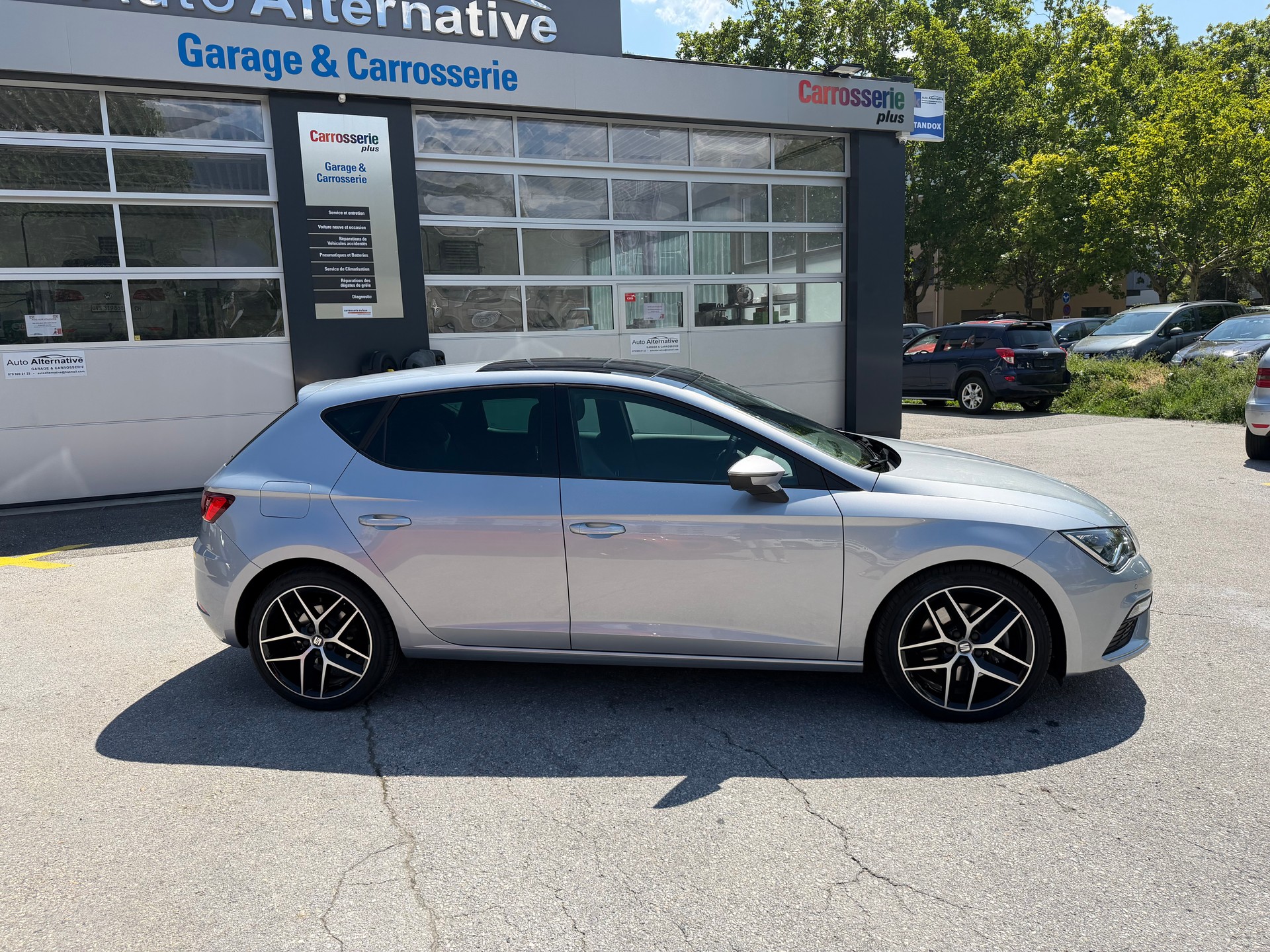 SEAT Leon 2.0 TSI FR DSG-showroom-element-1