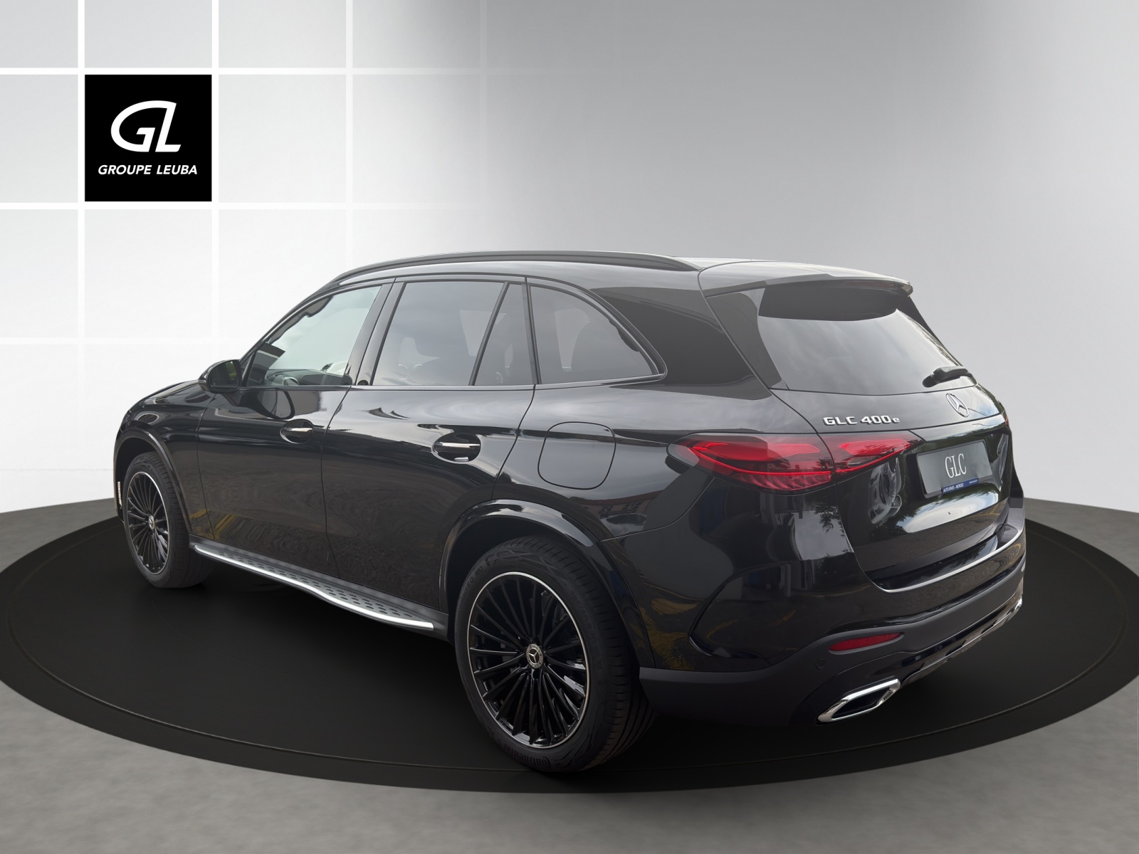 MERCEDES-BENZ GLC 400 e 4Matic EQ Star 9G-Tronic-showroom-element-3