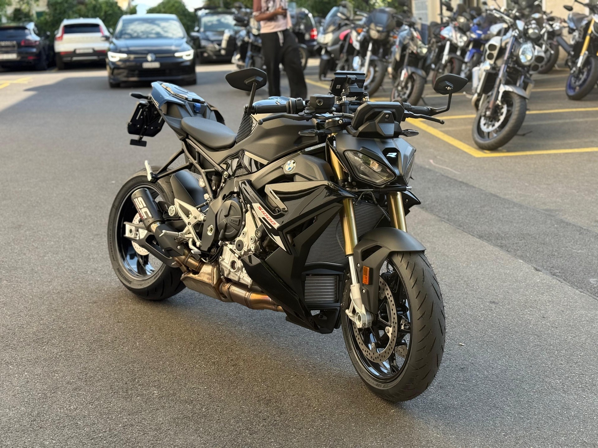 BMW S 1000 R-image-1