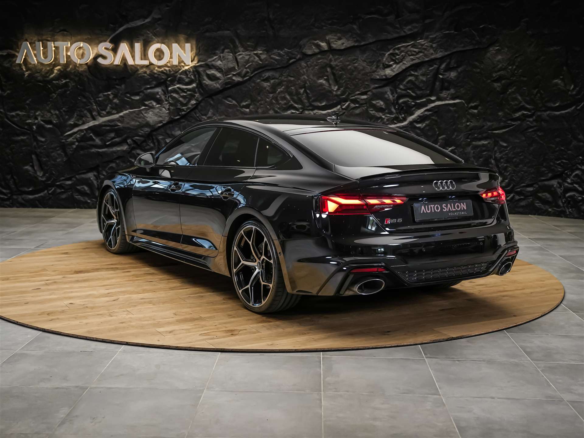 AUDI RS5 Sportback 2.9 TFSI quattro tiptronic *Assistenzpaket*21" Felgen*Massage*-image-2