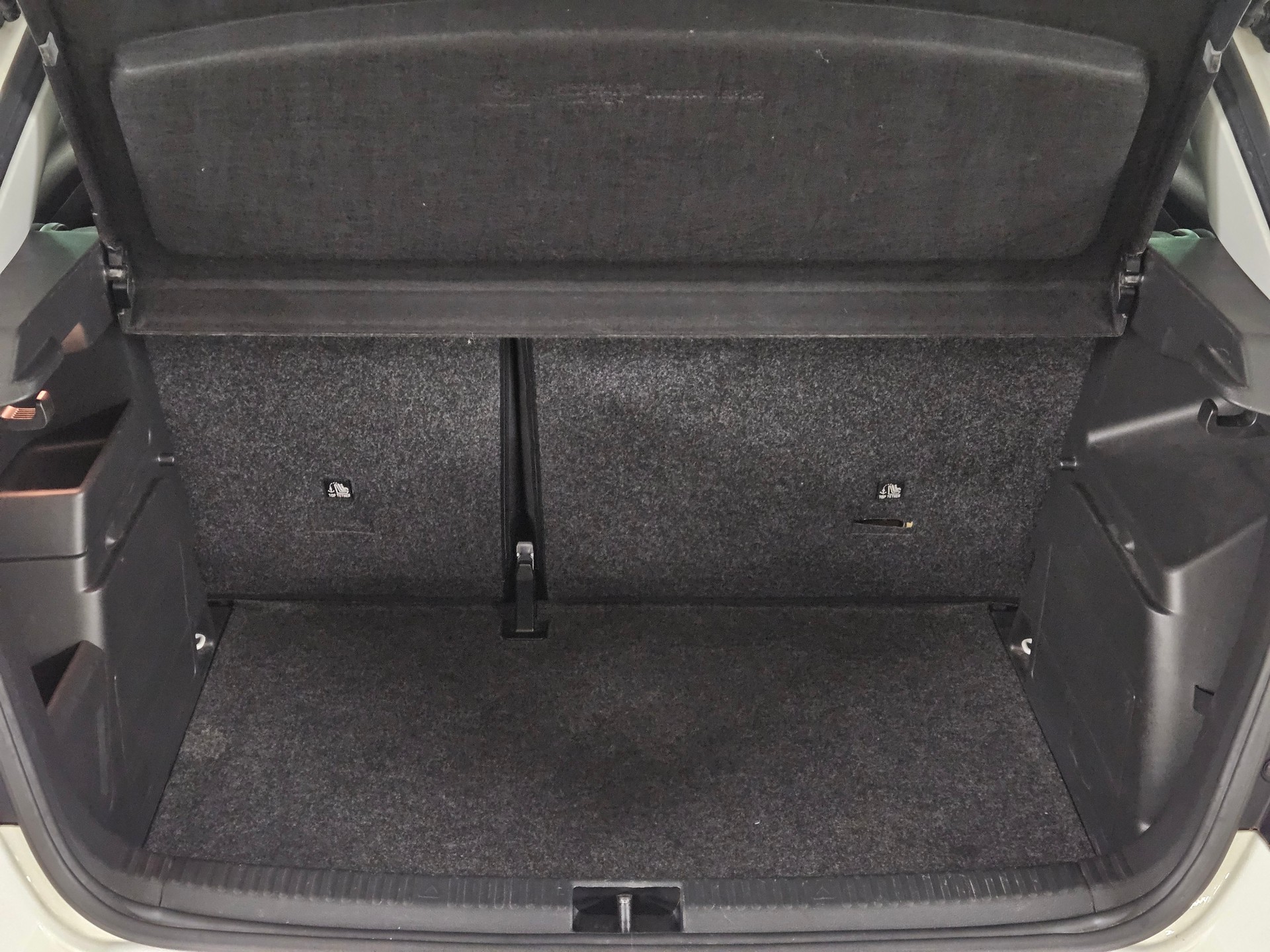SKODA 1.2 TSI Style-image-9