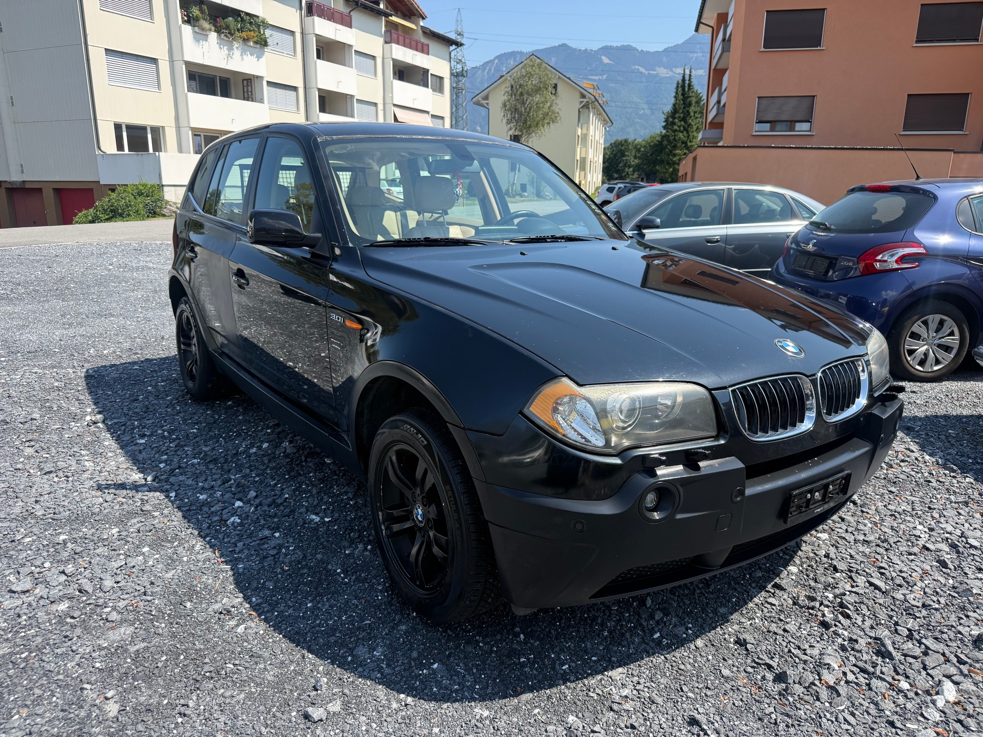 BMW X3 3.0i-image-2