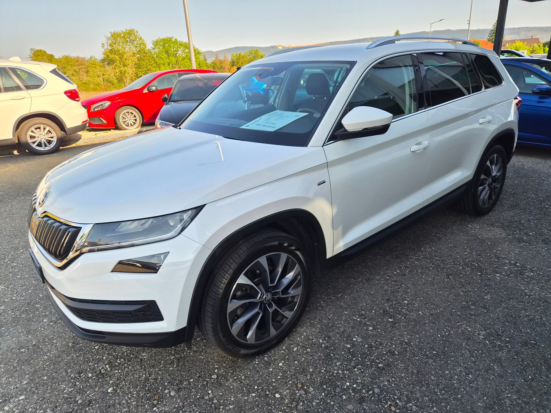 SKODA Kodiaq 2.0 TDI Drive DSG 4x4-showroom-element-2