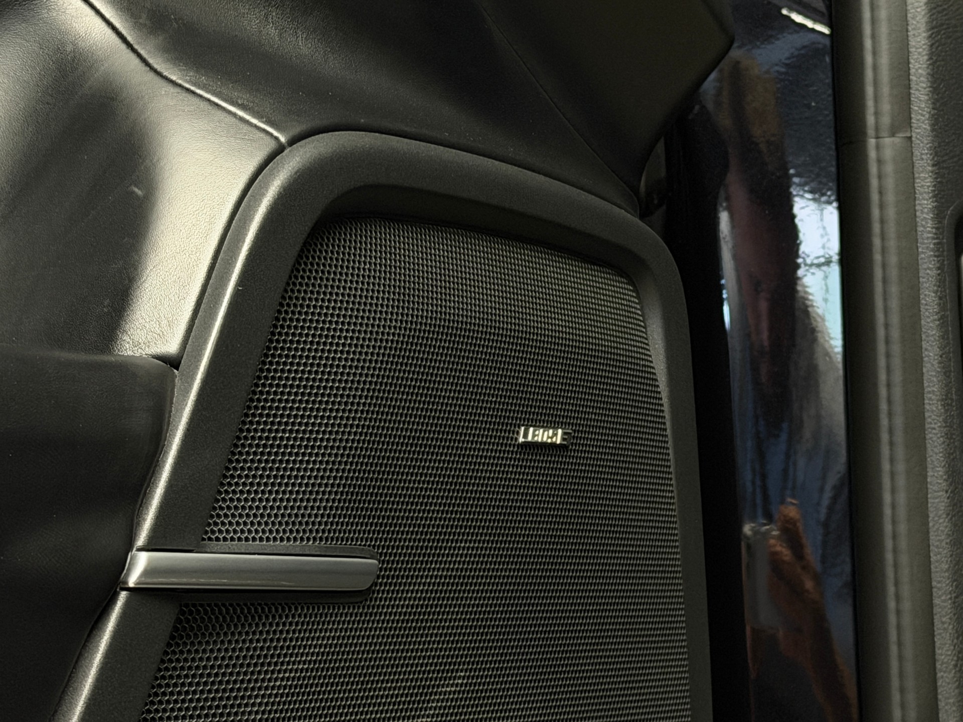 PORSCHE Cayenne S Diesel Platinum-image-17