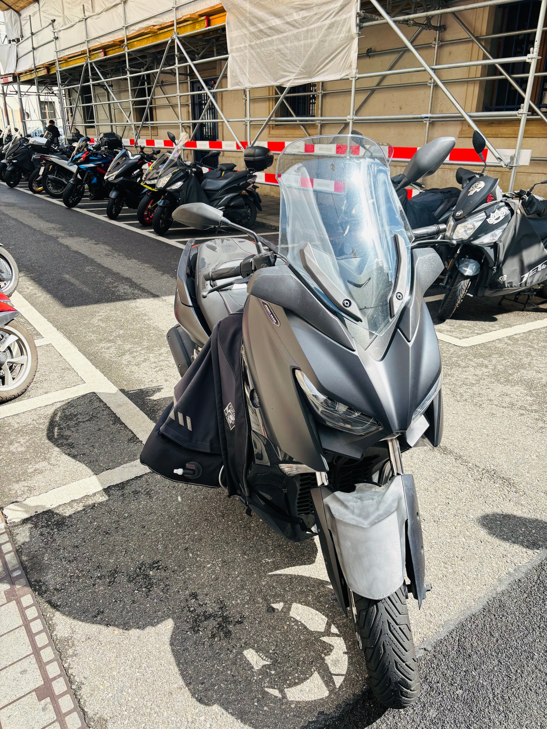 YAMAHA X-Max YP 125 R ron Max ABS-image-1