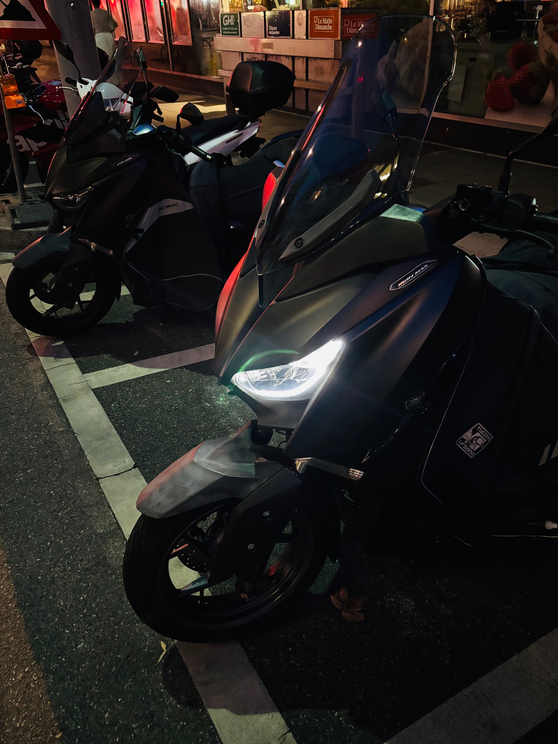 YAMAHA X-Max YP 125 R ron Max ABS-image-9