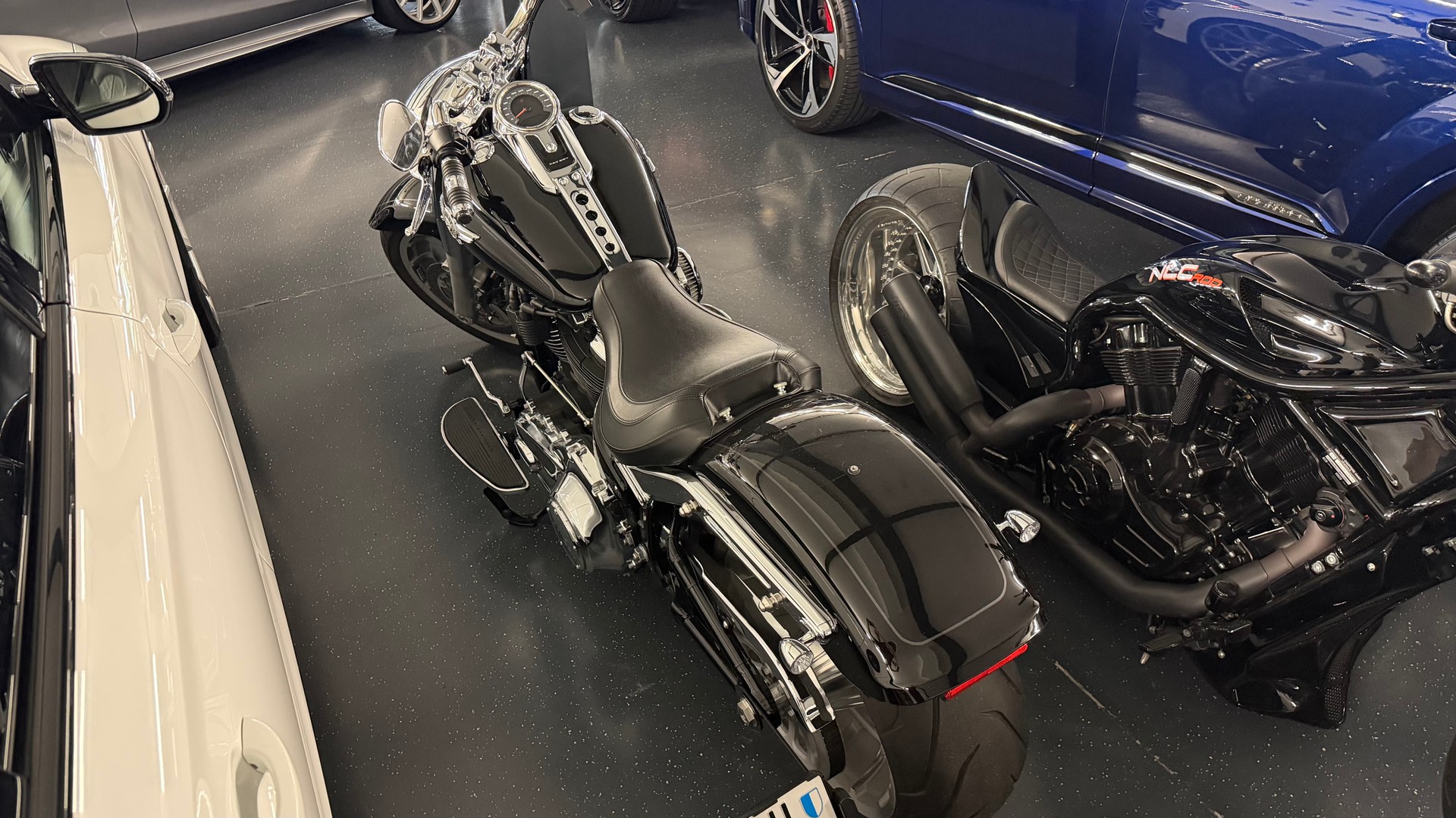HARLEY-DAVIDSON FLFBS Fat Boy 114-image-2