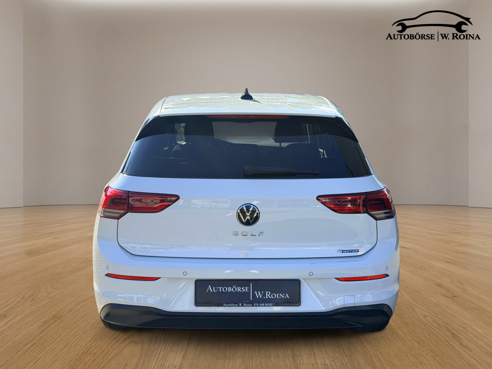 VW Golf 2.0 TDI Life DSG 4Motion-showroom-element-3