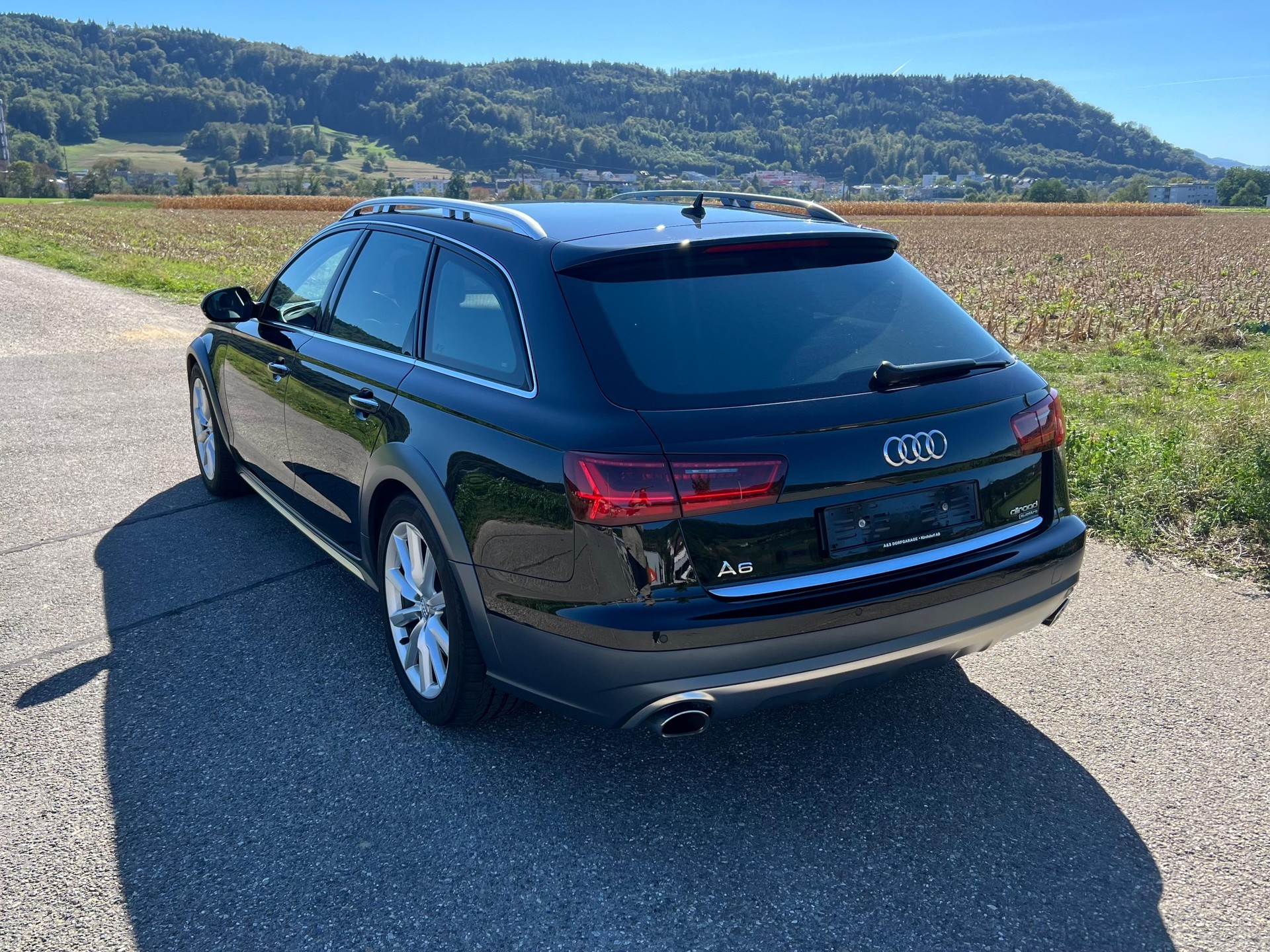 AUDI A6 allroad 3.0 TDI V6 quattro S-tronic-image-2