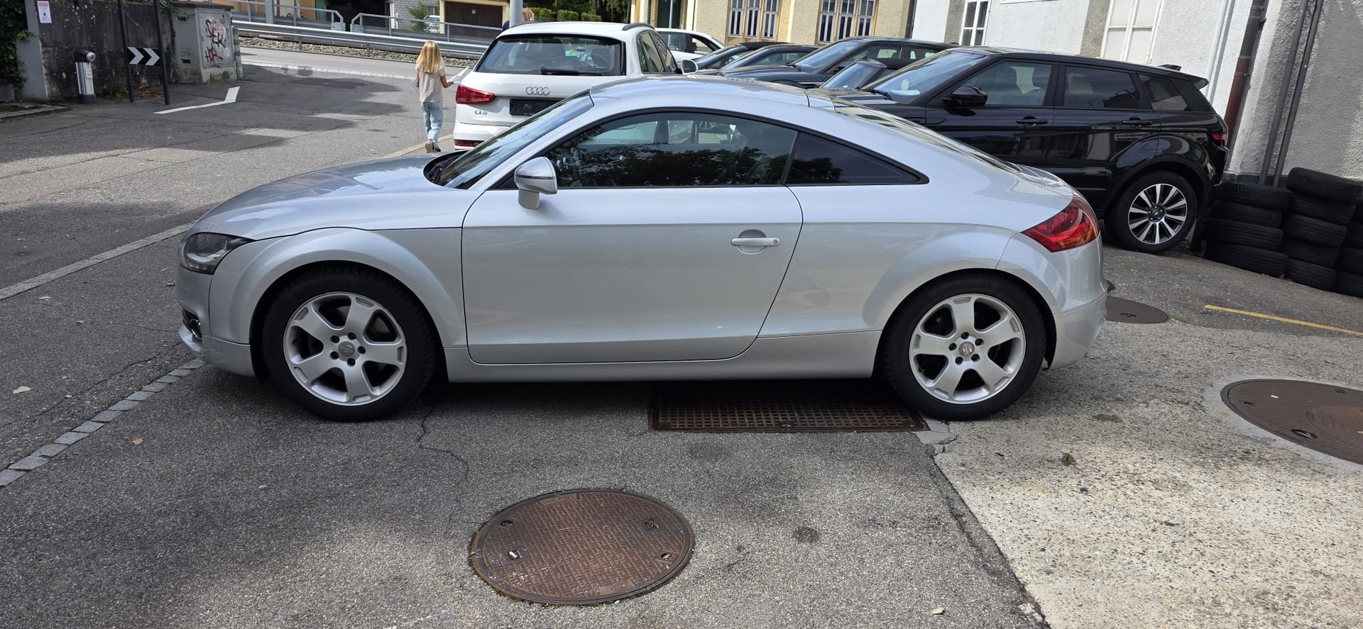 AUDI TT Coupé 2.0 TFSI quattro S-tronic-image-4