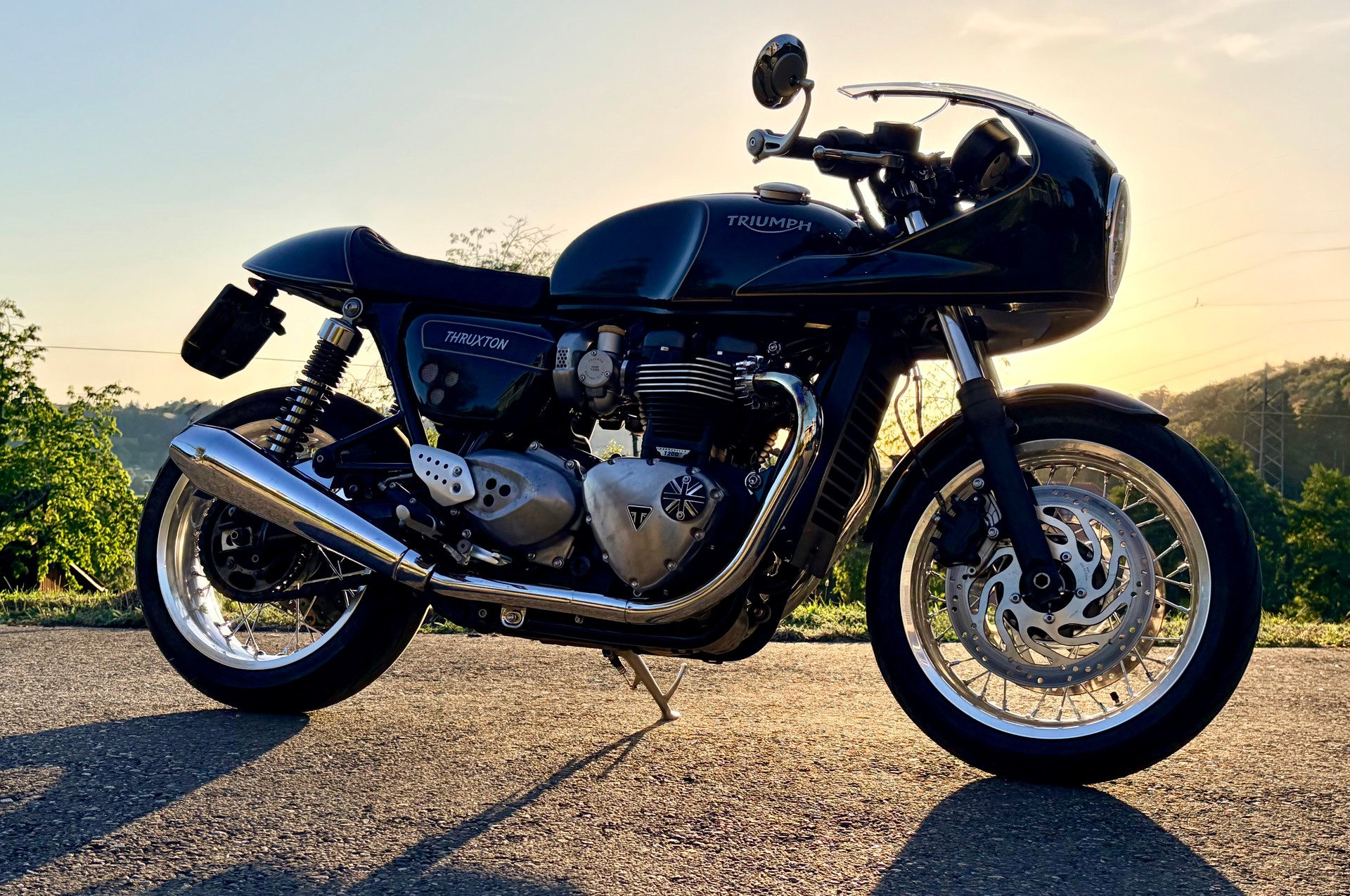 TRIUMPH 1200 ABS Cafe Racer-image-0