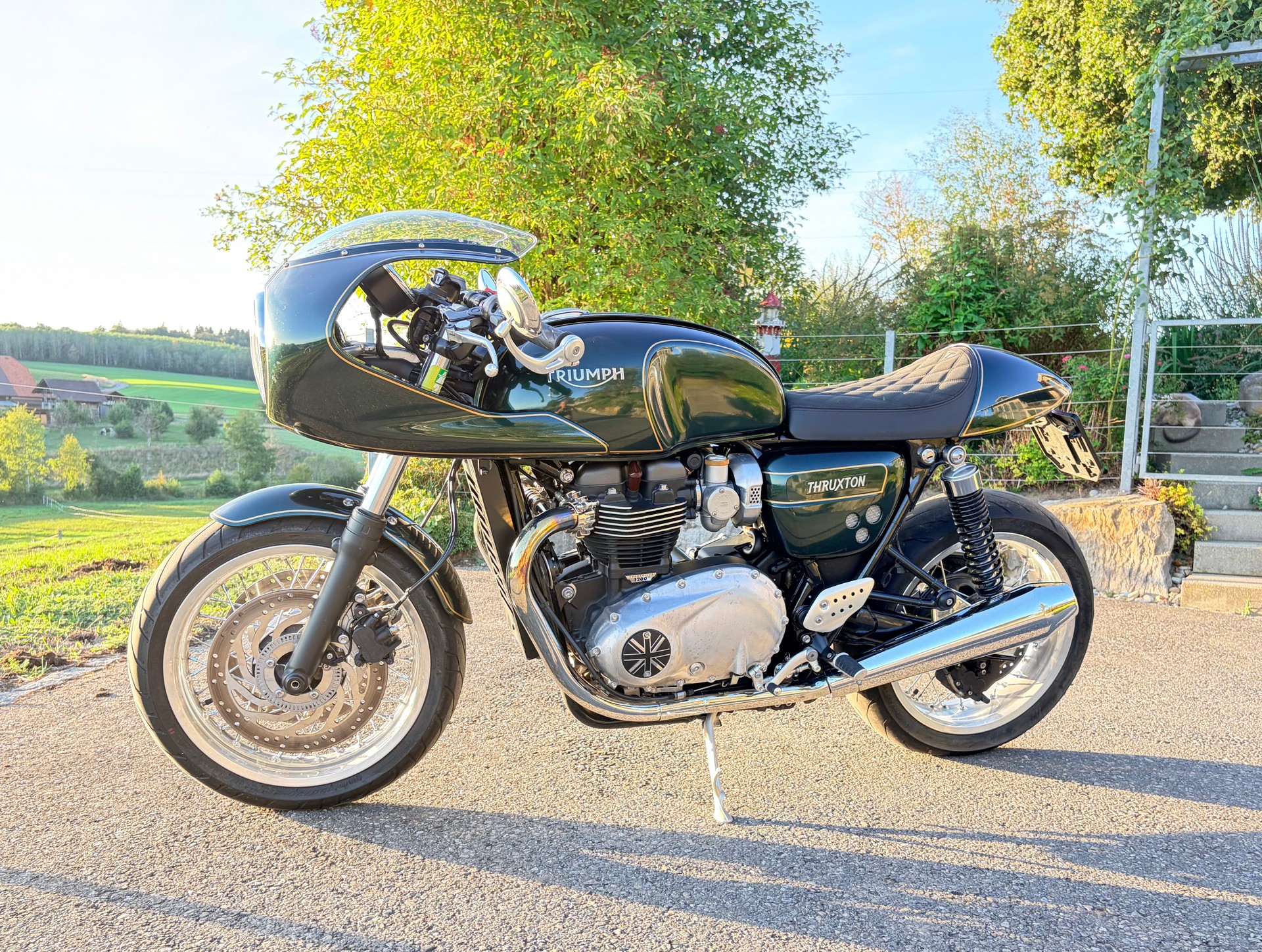 TRIUMPH 1200 ABS Cafe Racer-image-2