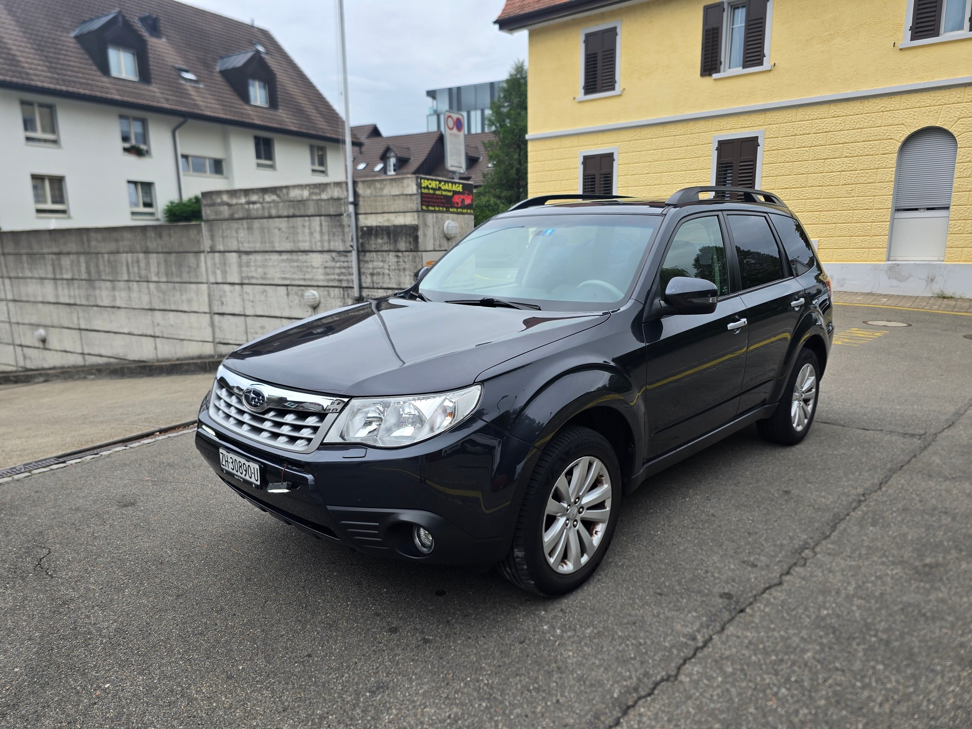 SUBARU Forester 2.0X Swiss Automatic