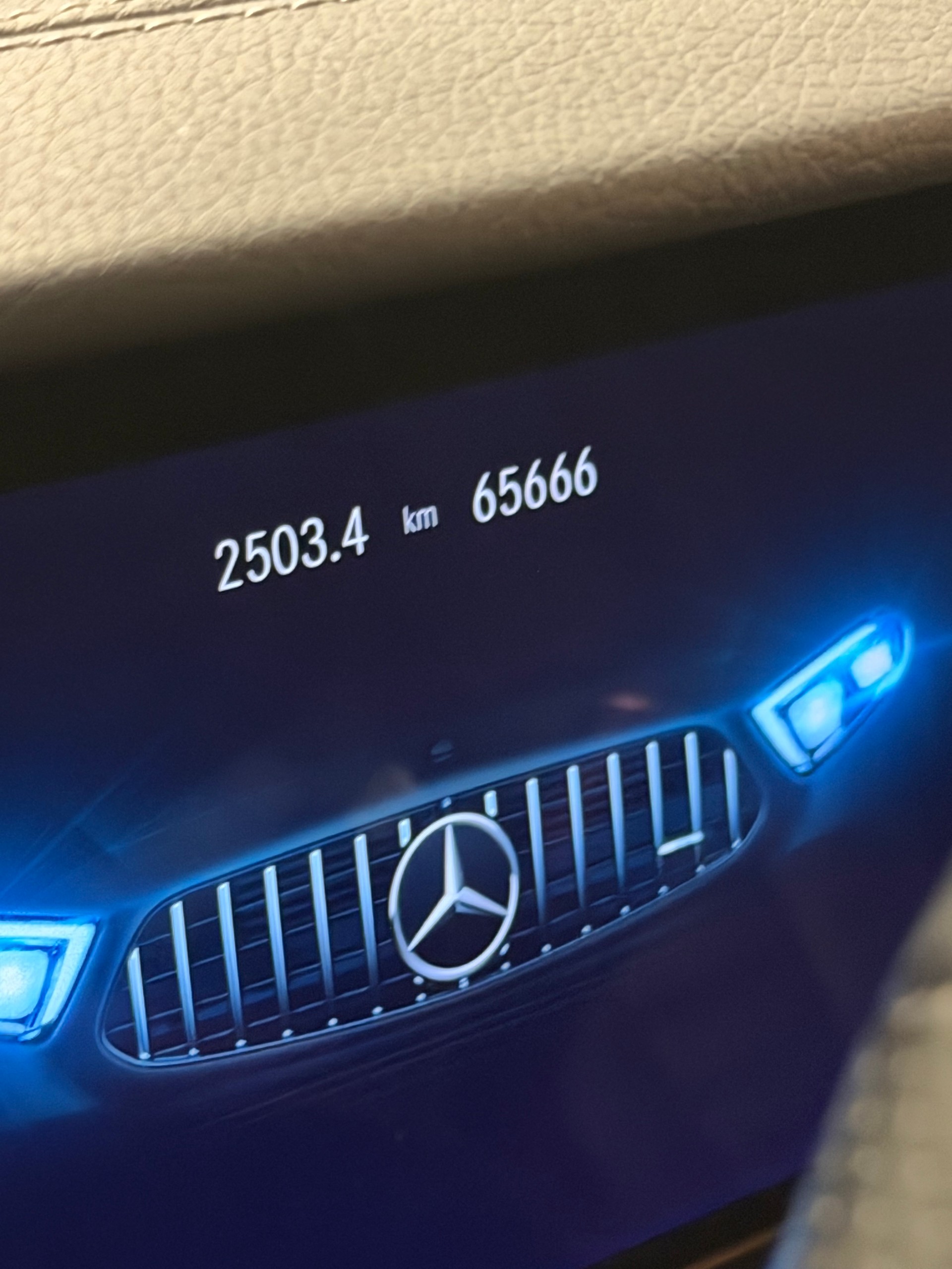 MERCEDES-BENZ CLS 450 4Matic 9G-Tronic-image-27