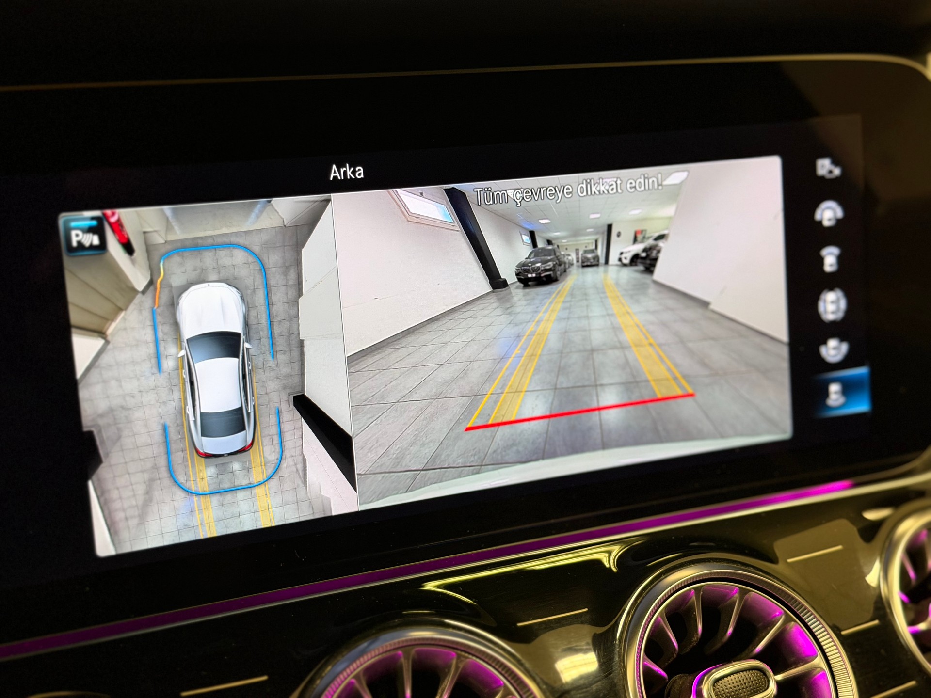 MERCEDES-BENZ CLS 450 4Matic 9G-Tronic-image-26