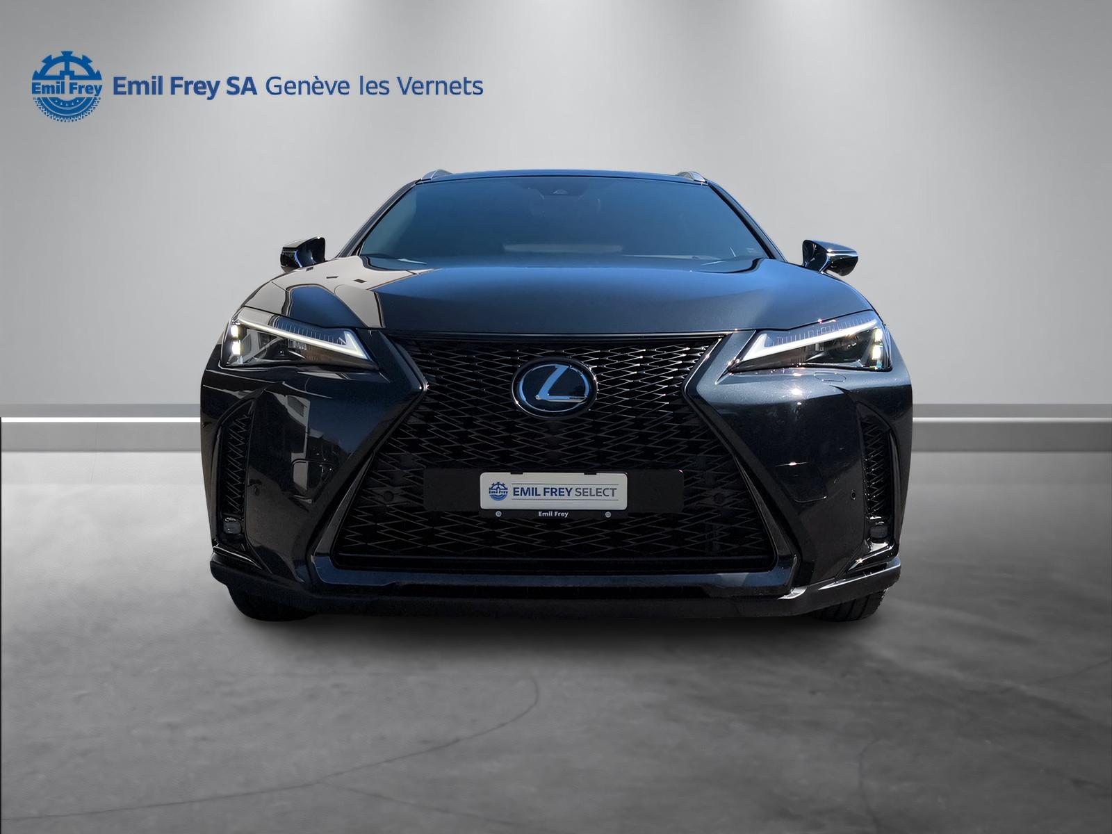 LEXUS UX 250h F-Line-showroom-element-1