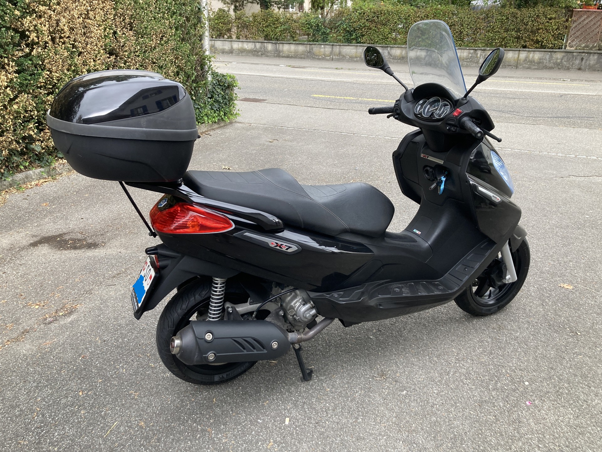 PIAGGIO X7 300 i.e.-image-2