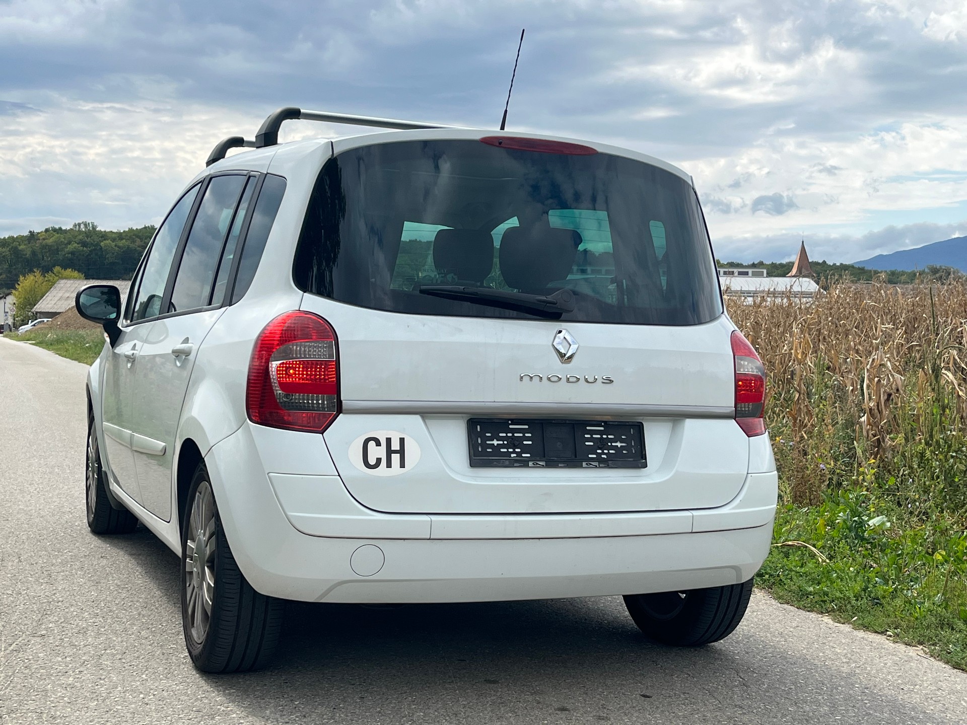 RENAULT Modus 1.6 16V Night&Day Automatic-image-7