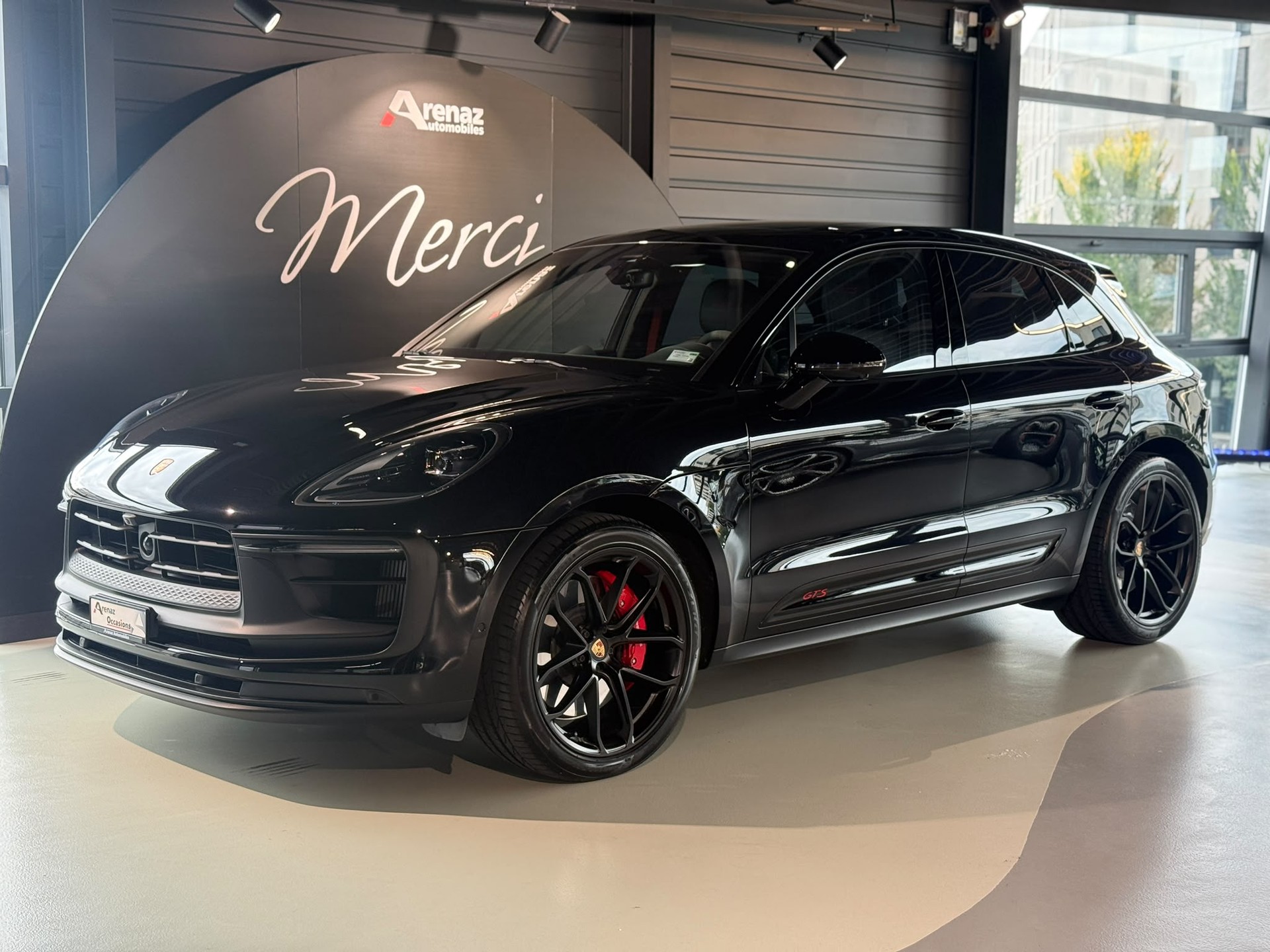 PORSCHE Macan GTS PDK-showroom-element-3