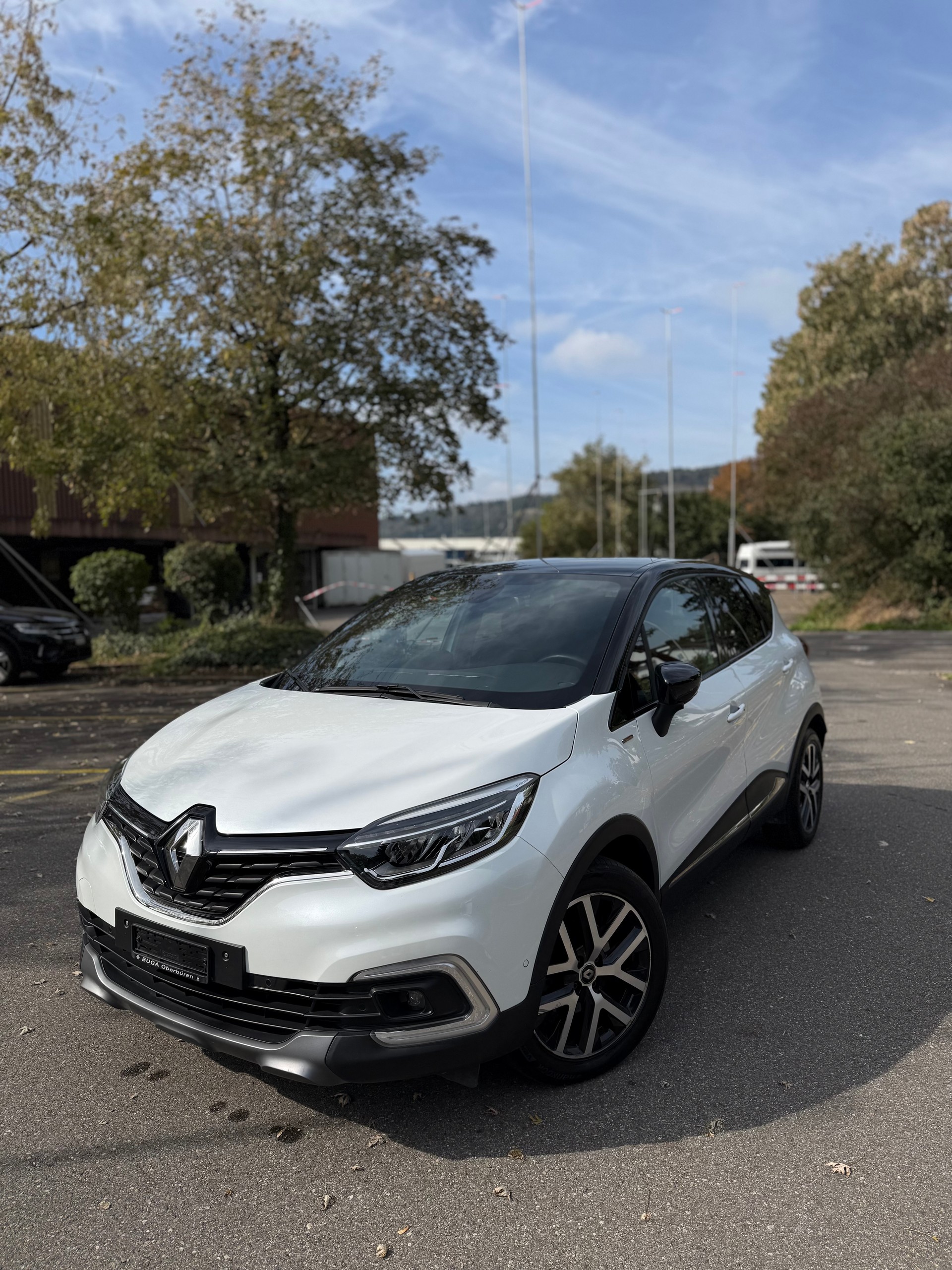 RENAULT Captur 1.3 T 16V Red Edition EDC-image-1