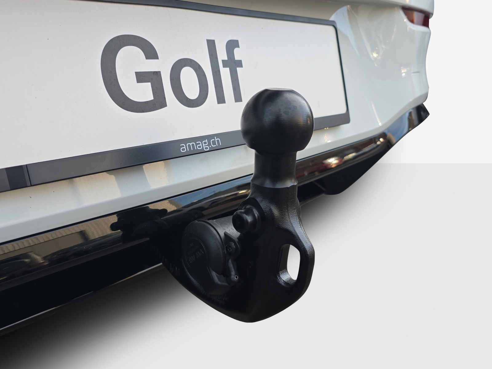 VW Golf 2.0 TSI R-Line DSG 4 Motion-image-13