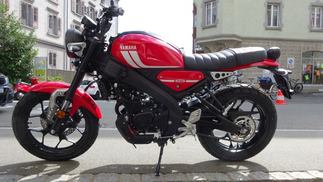 YAMAHA XSR 125-image-7