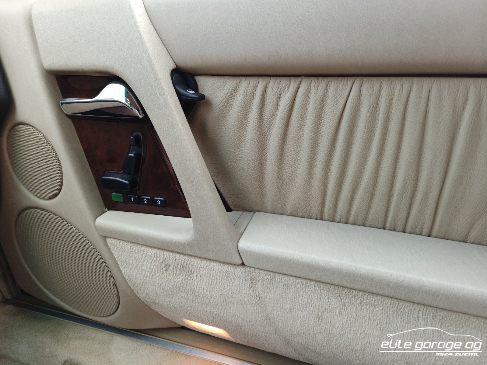 MERCEDES-BENZ SL 320 Automatic-image-13
