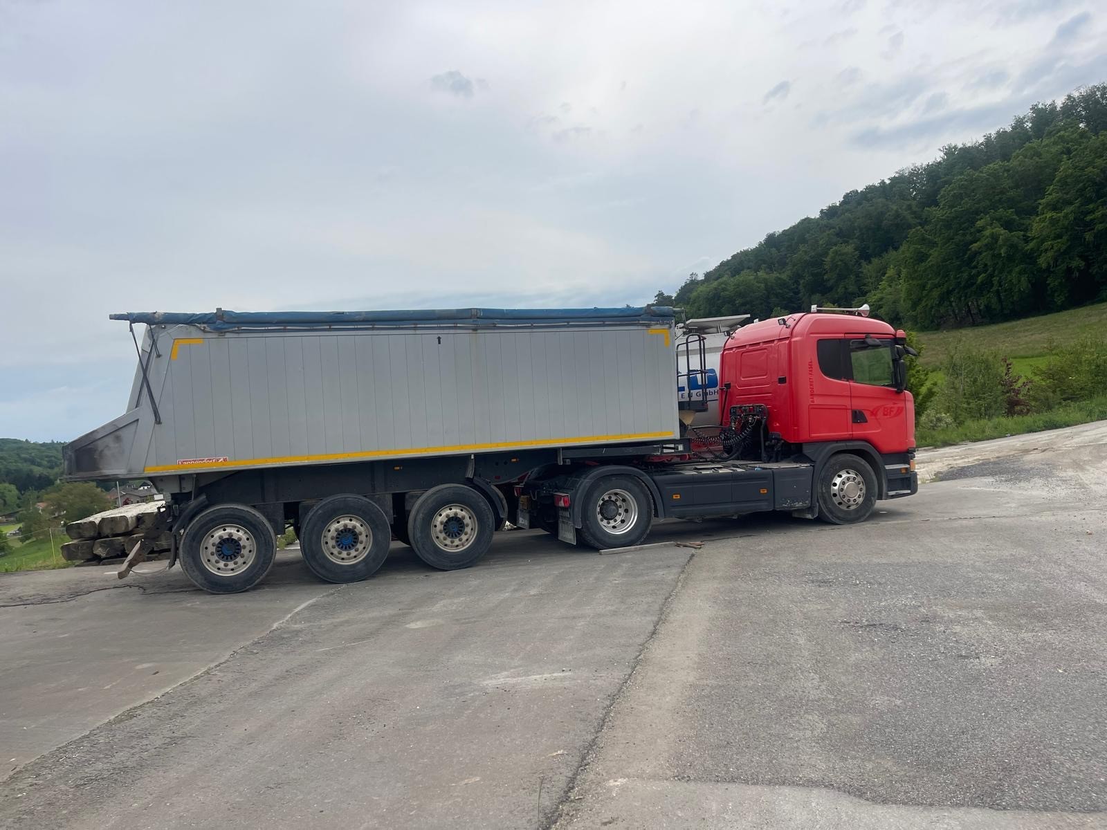 SCANIA G490-image-3