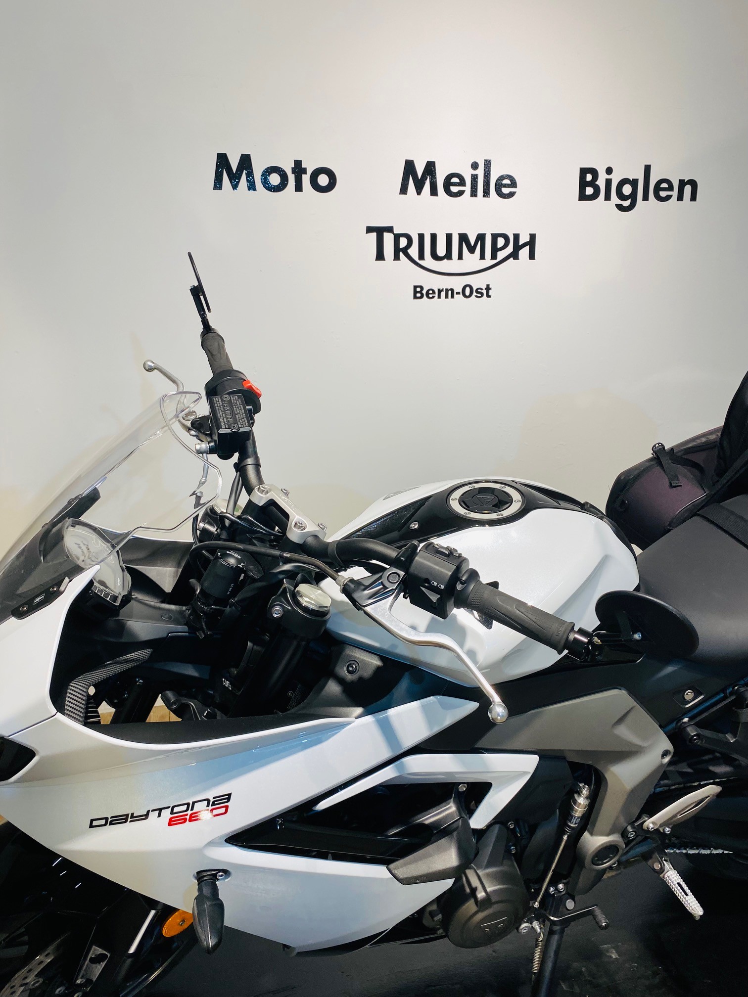 TRIUMPH Daytona 660-image-7