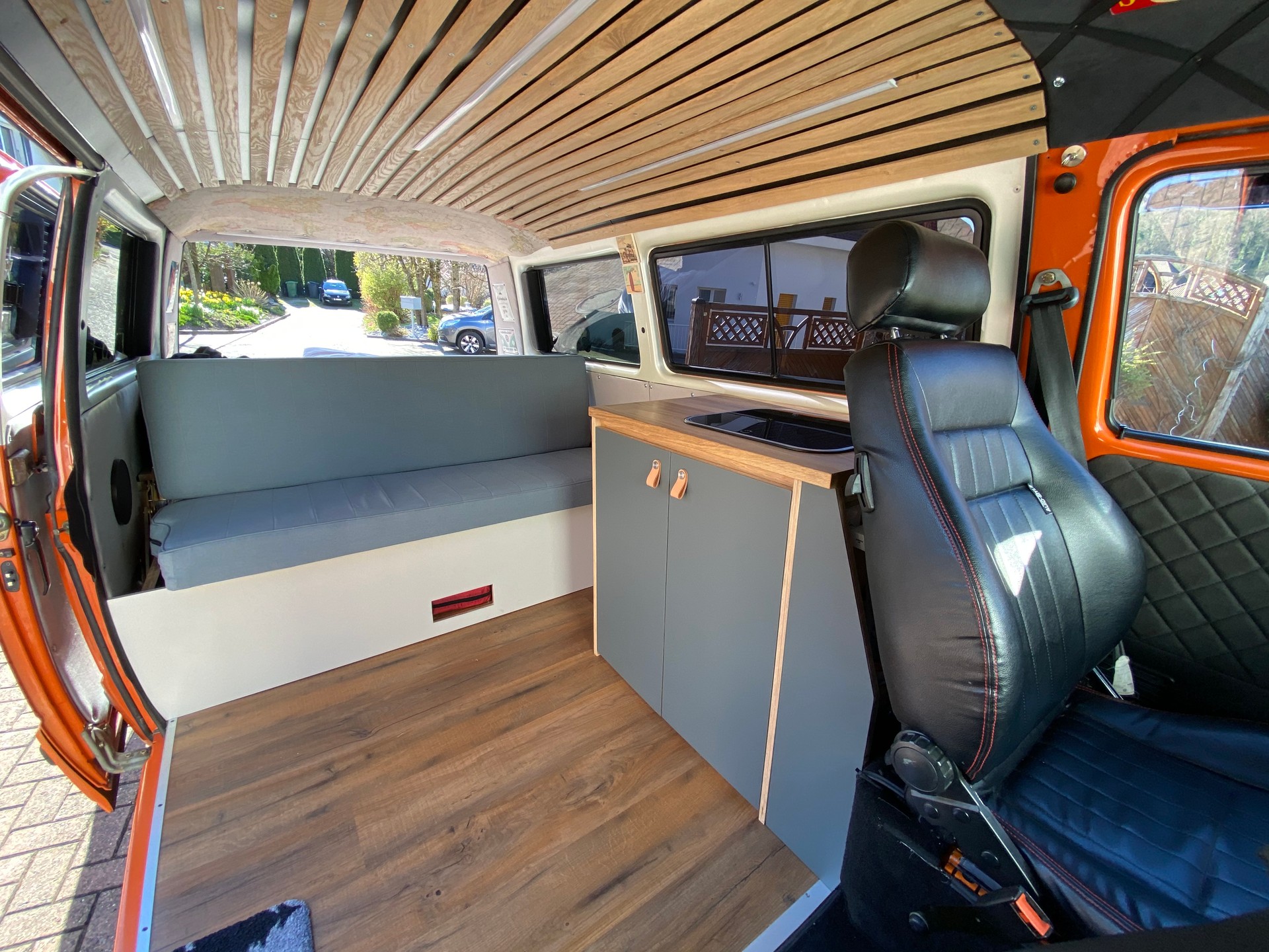 VW Multivan / Camper T3-image-8