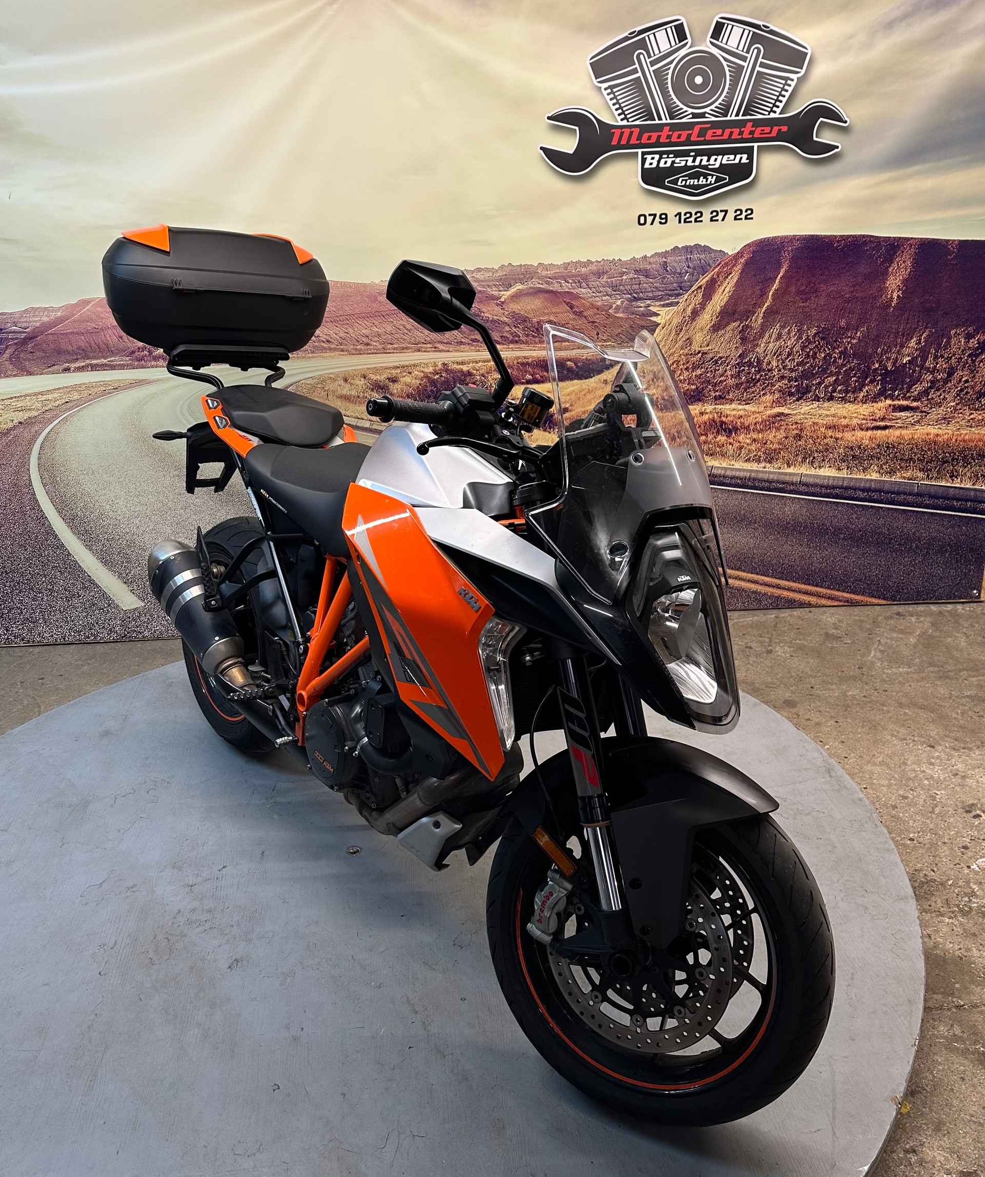 KTM 1290 Super Duke GT-image-1