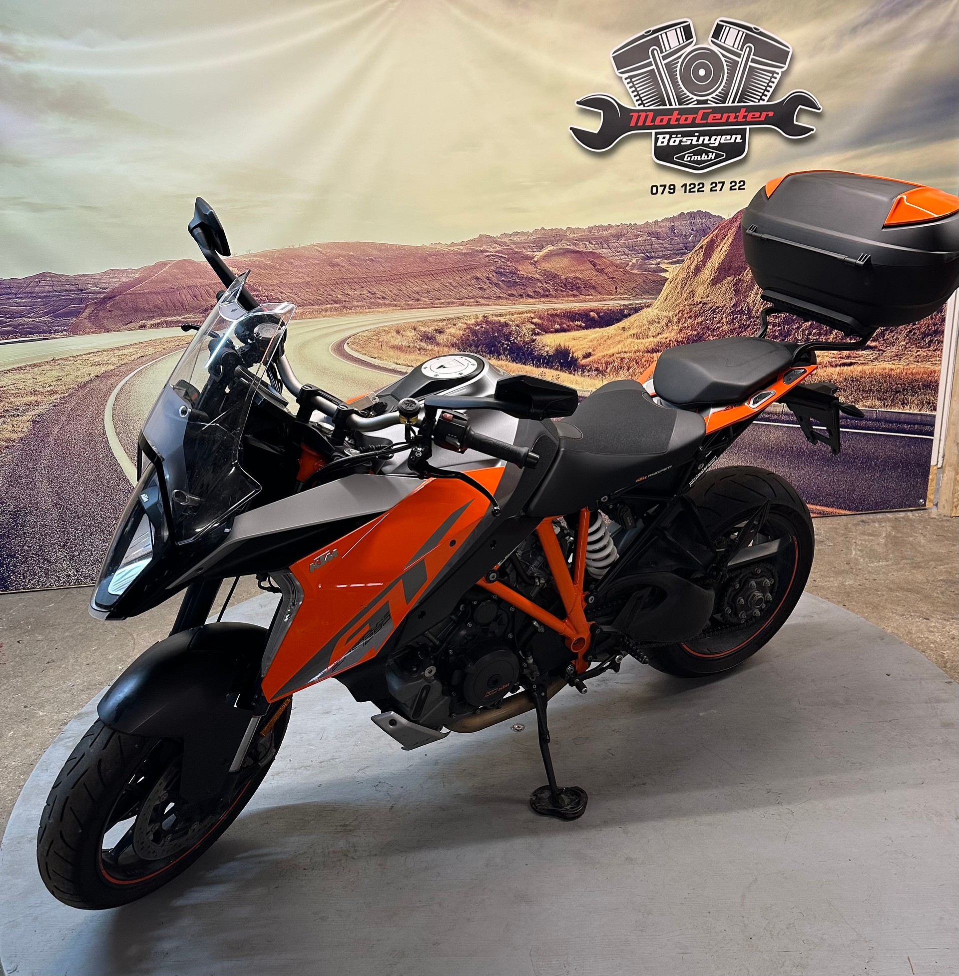 KTM 1290 Super Duke GT-image-3