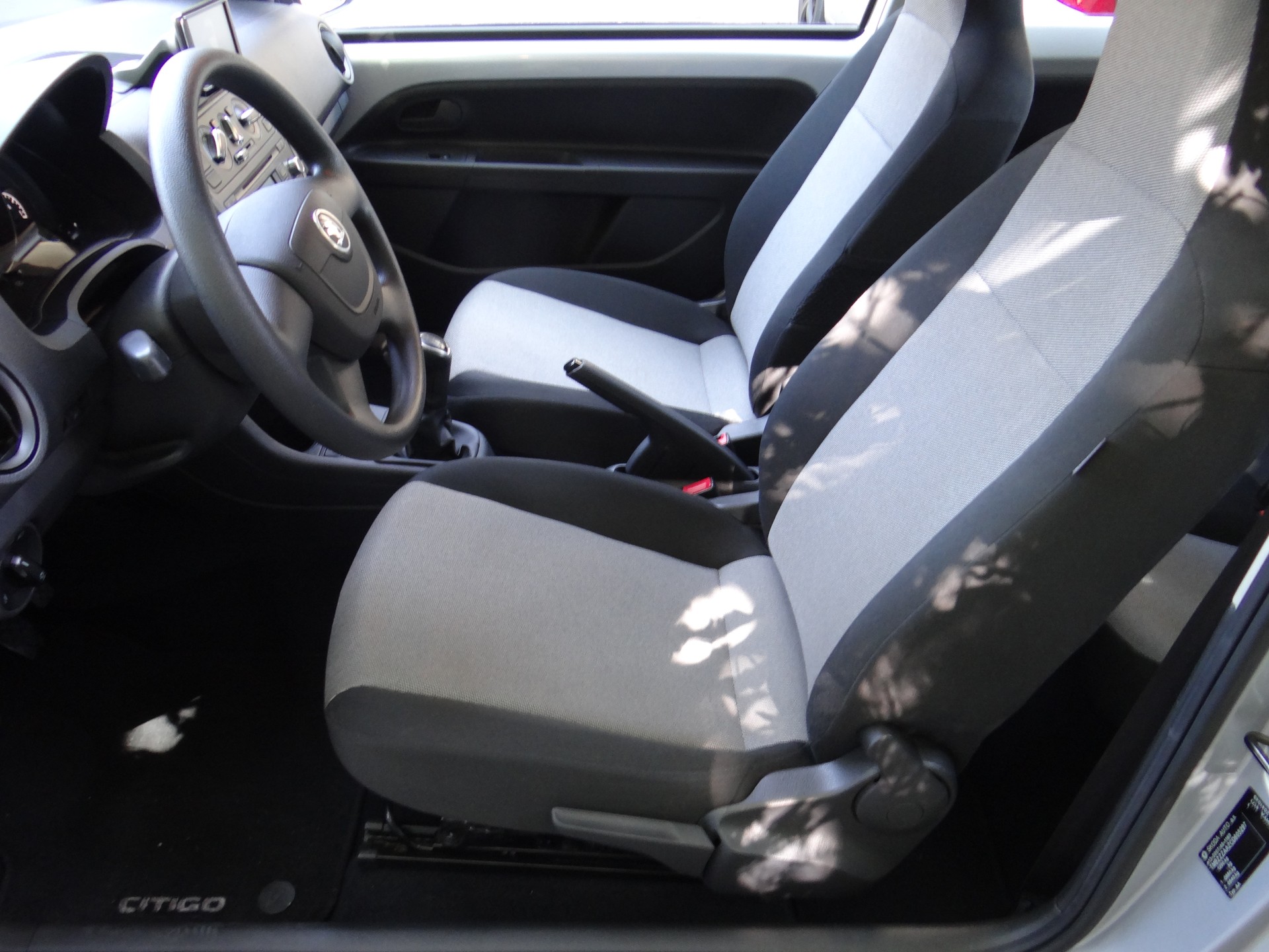 SKODA Citigo 1.0 G-tec Active-image-9