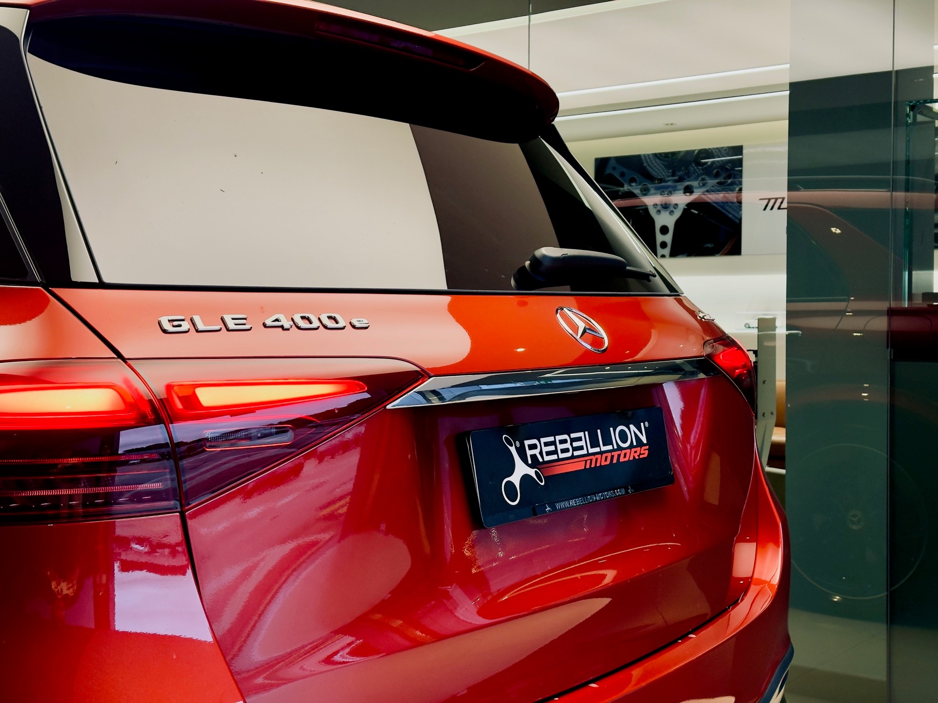 MERCEDES-BENZ GLE 400 e 4Matic 9G-Tronic-image-10