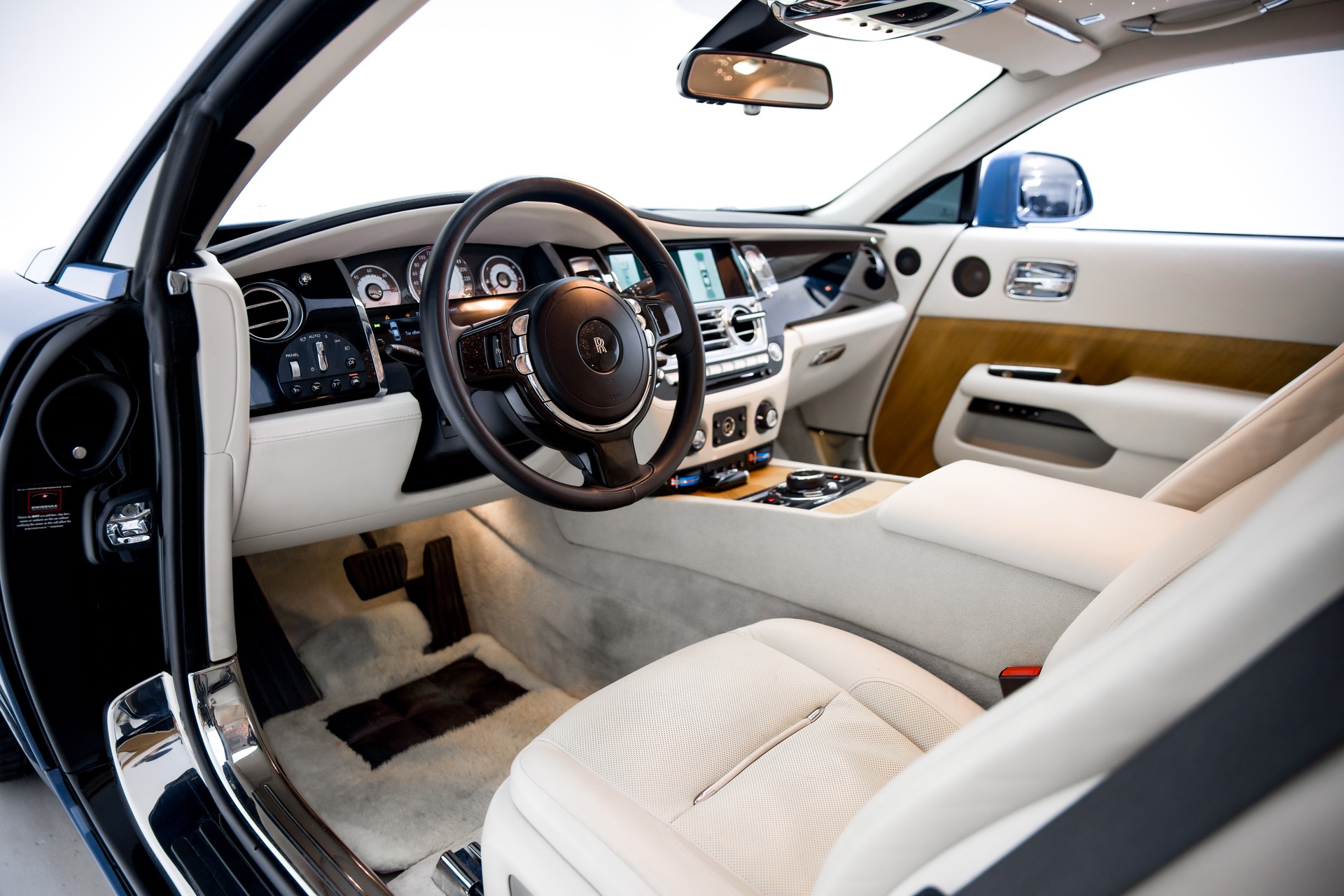 ROLLS-ROYCE Wraith 6.6 V12-image-19
